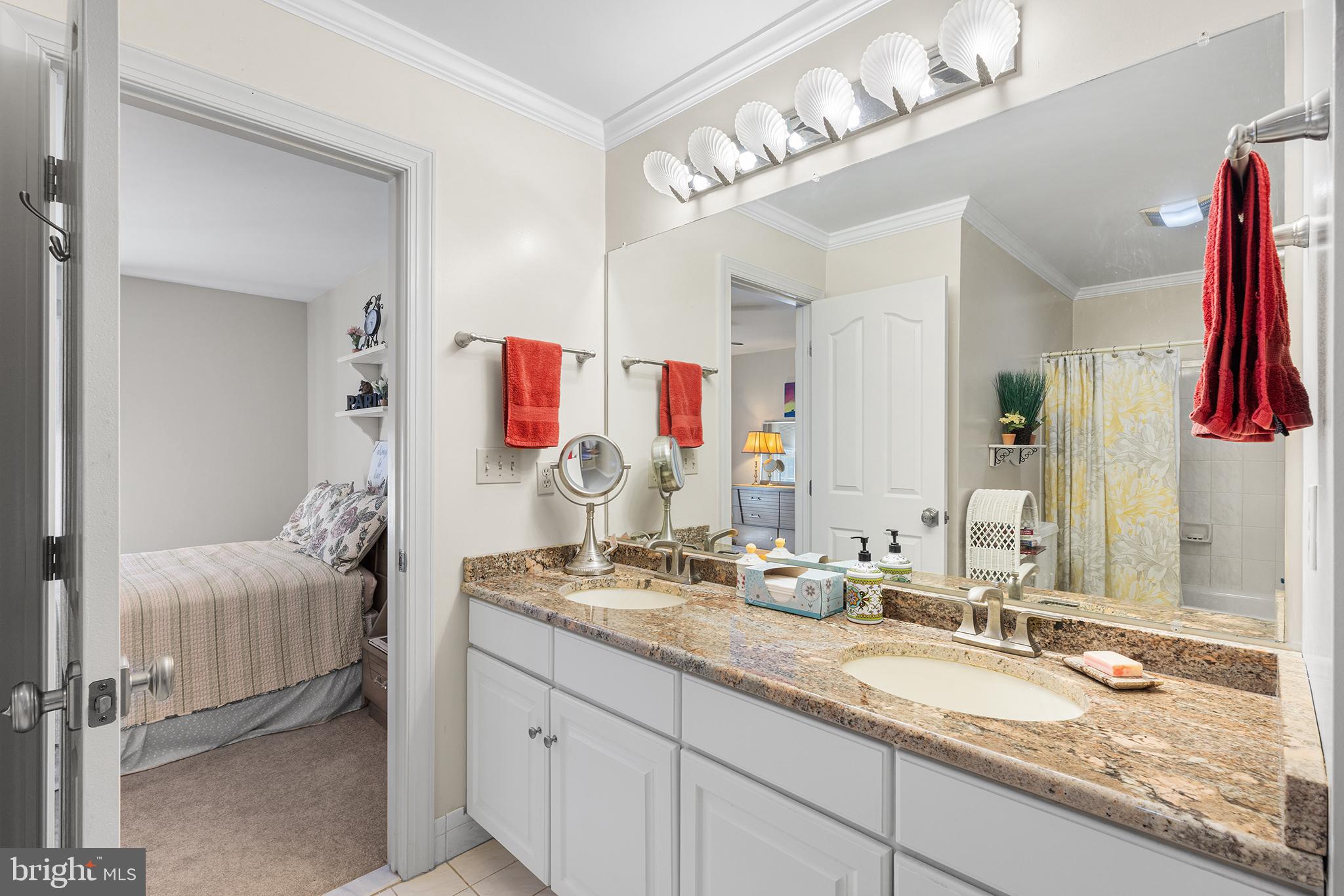 DEER POINTE - Residential