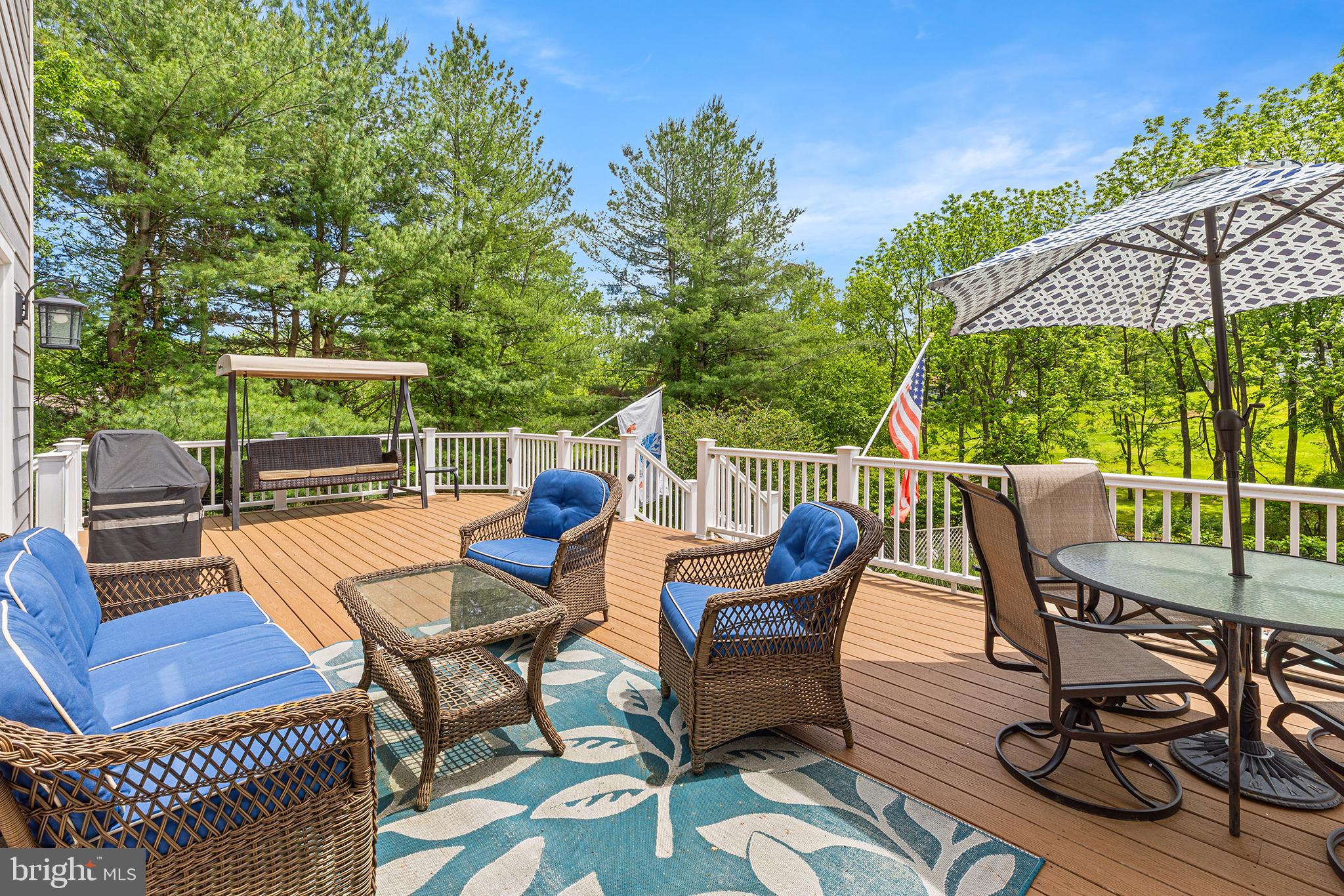 DEER POINTE - Residential