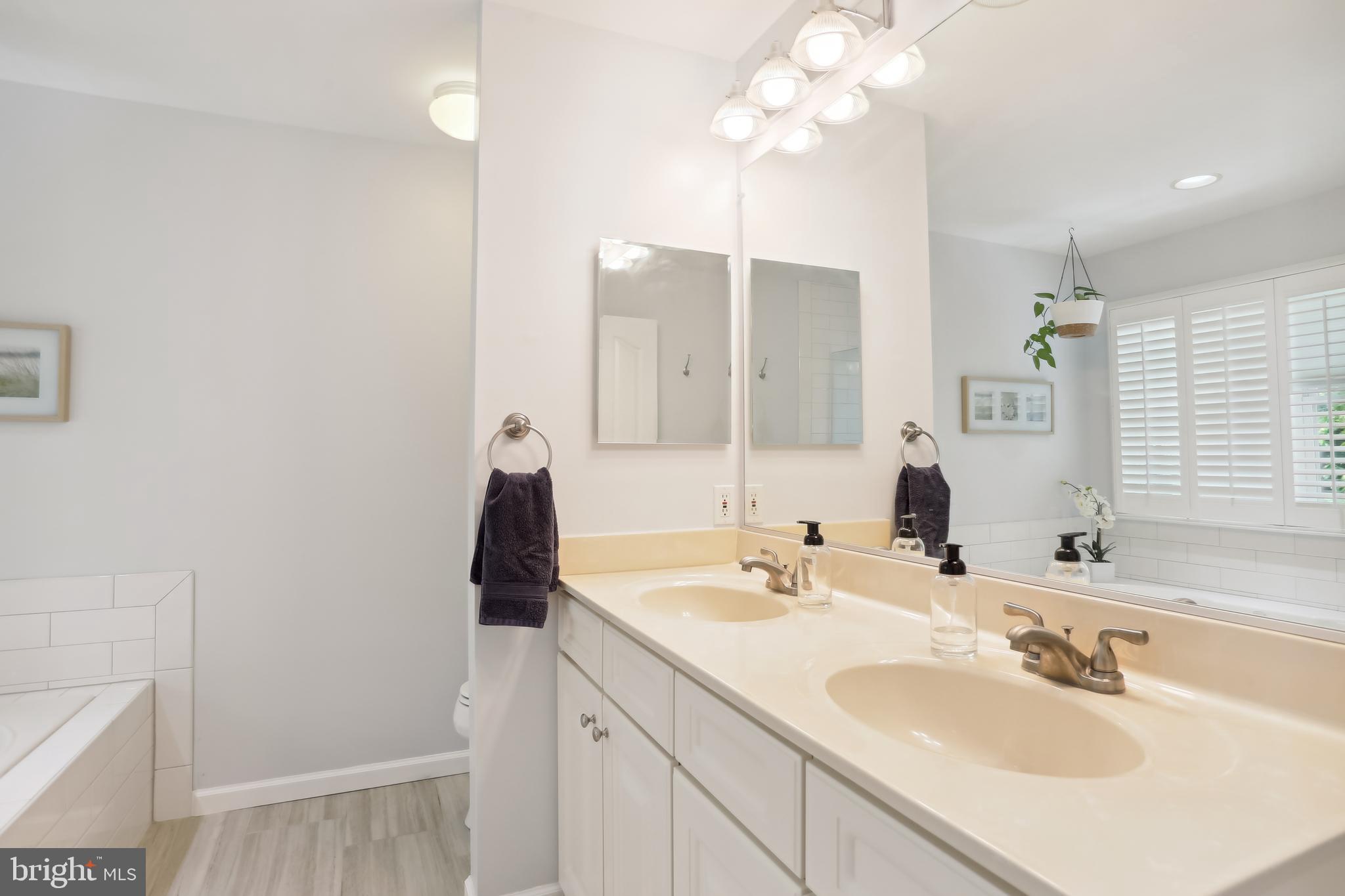 BEACON POINT - Residential