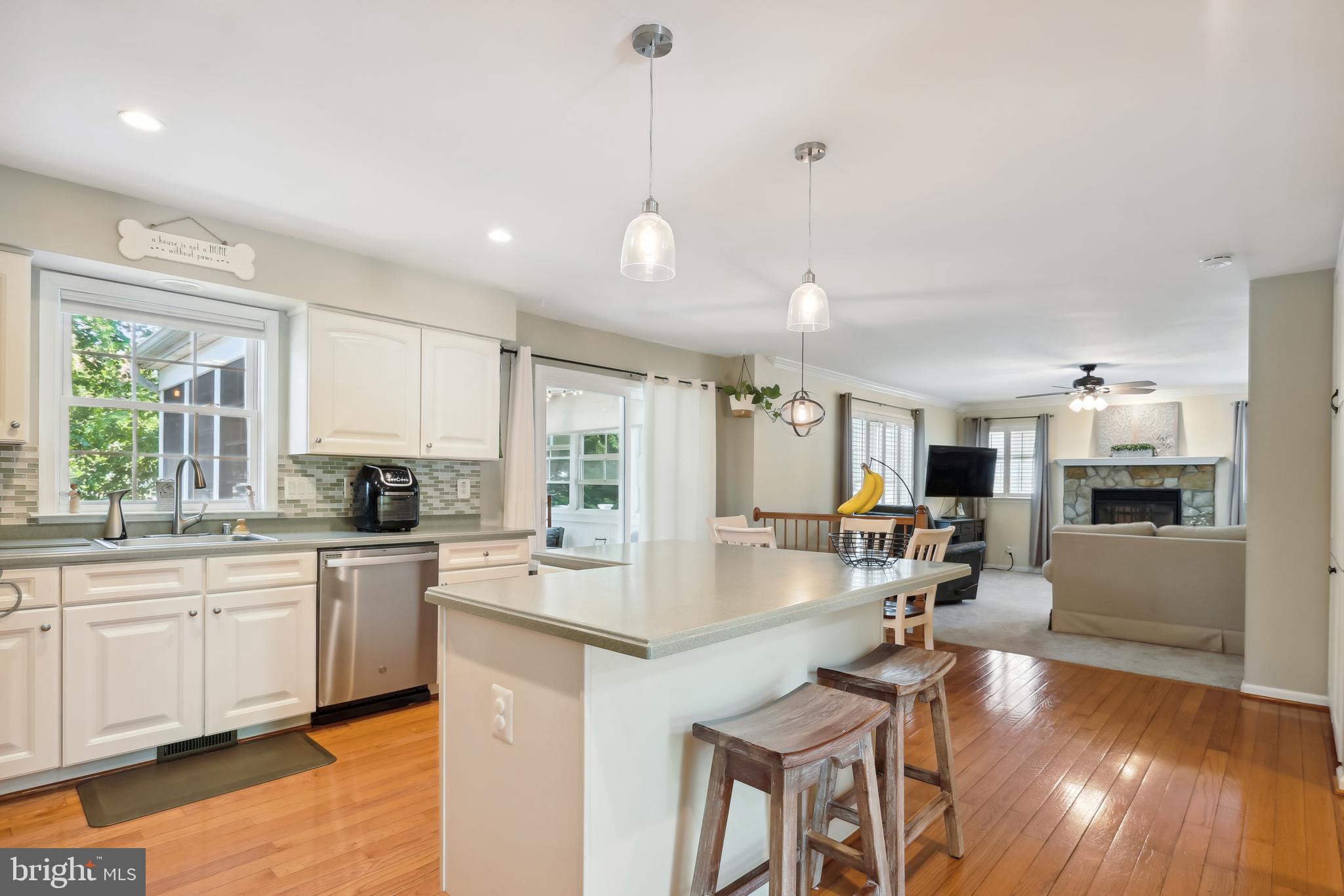 BEACON POINT - Residential