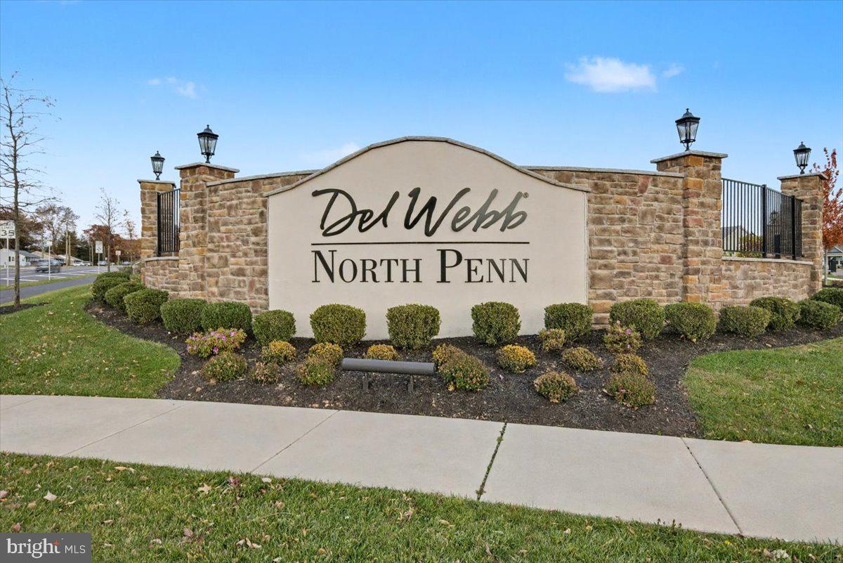 DEL WEBB NORTH PENN - Residential