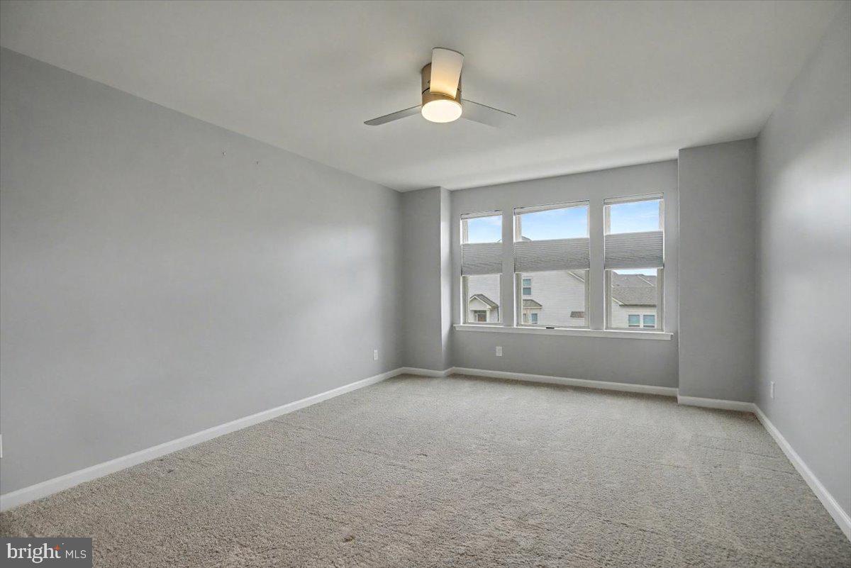 DEL WEBB NORTH PENN - Residential