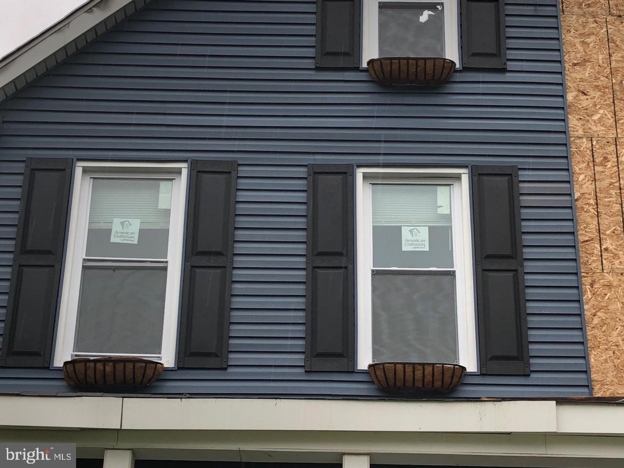 ARLINGTON - Residential