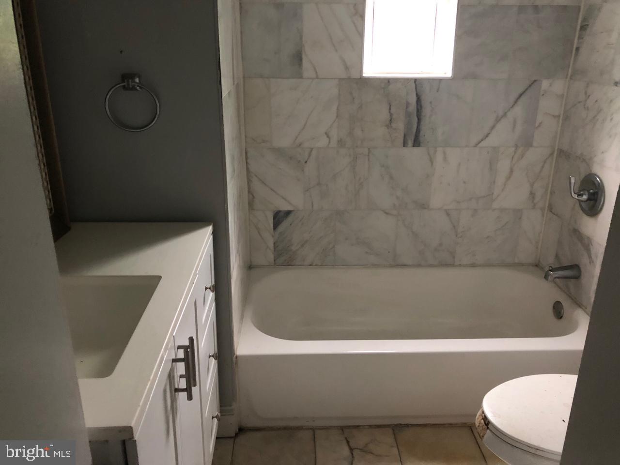 ARLINGTON - Residential