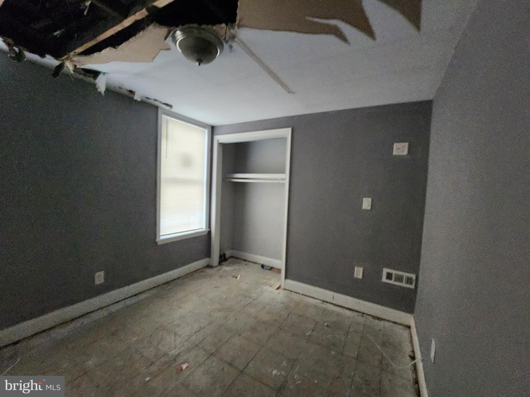 ARLINGTON - Residential