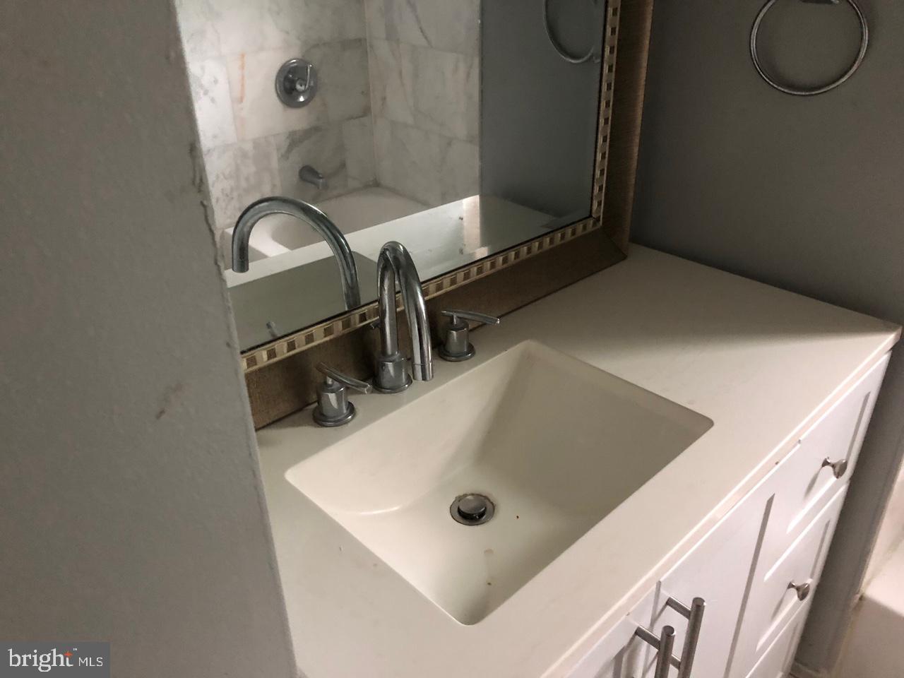 ARLINGTON - Residential