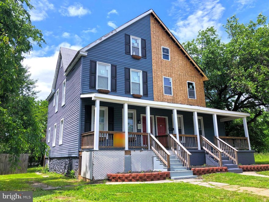 ONLINE AUCTION: Bidding begins 6/18/2025 @ 10:00 AM. Bidding ends 6/20/2025 @ 11:40 AM. List Price is Suggested Opening Bid. 2 1/2 Story Semi-Detached Townhouse located in the Arlington area of Baltimore City. Residents can enjoy the nearby attractions such as Pimlico Race Course, Sinai Hospital, Reisterstown Road Plaza Shopping Center, & Cylburn Arboretum. Property is Vacant. Easy Access to Major Traffic Artery Park Heights Ave. Deposit: $10,000.
