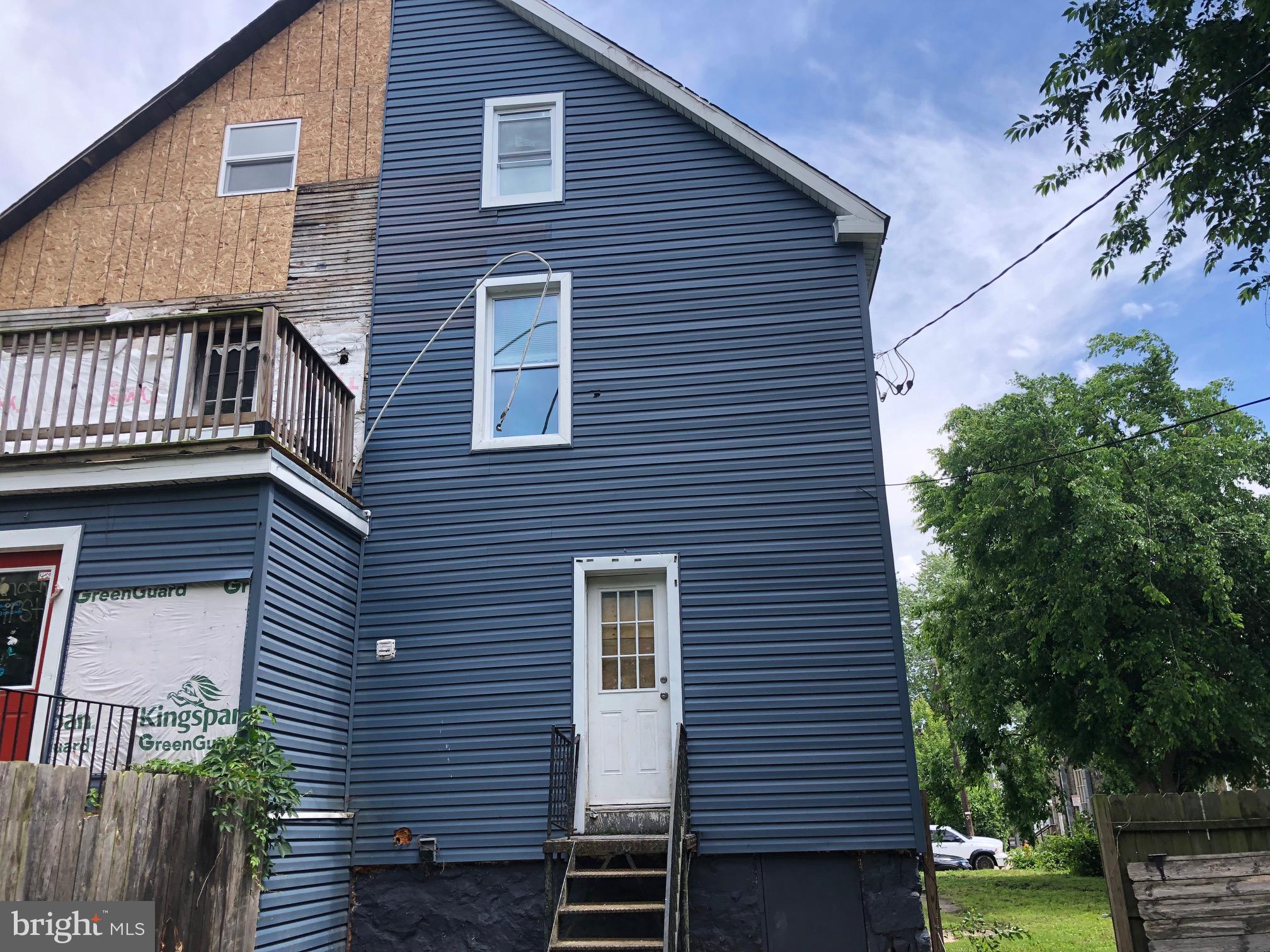 ARLINGTON - Residential