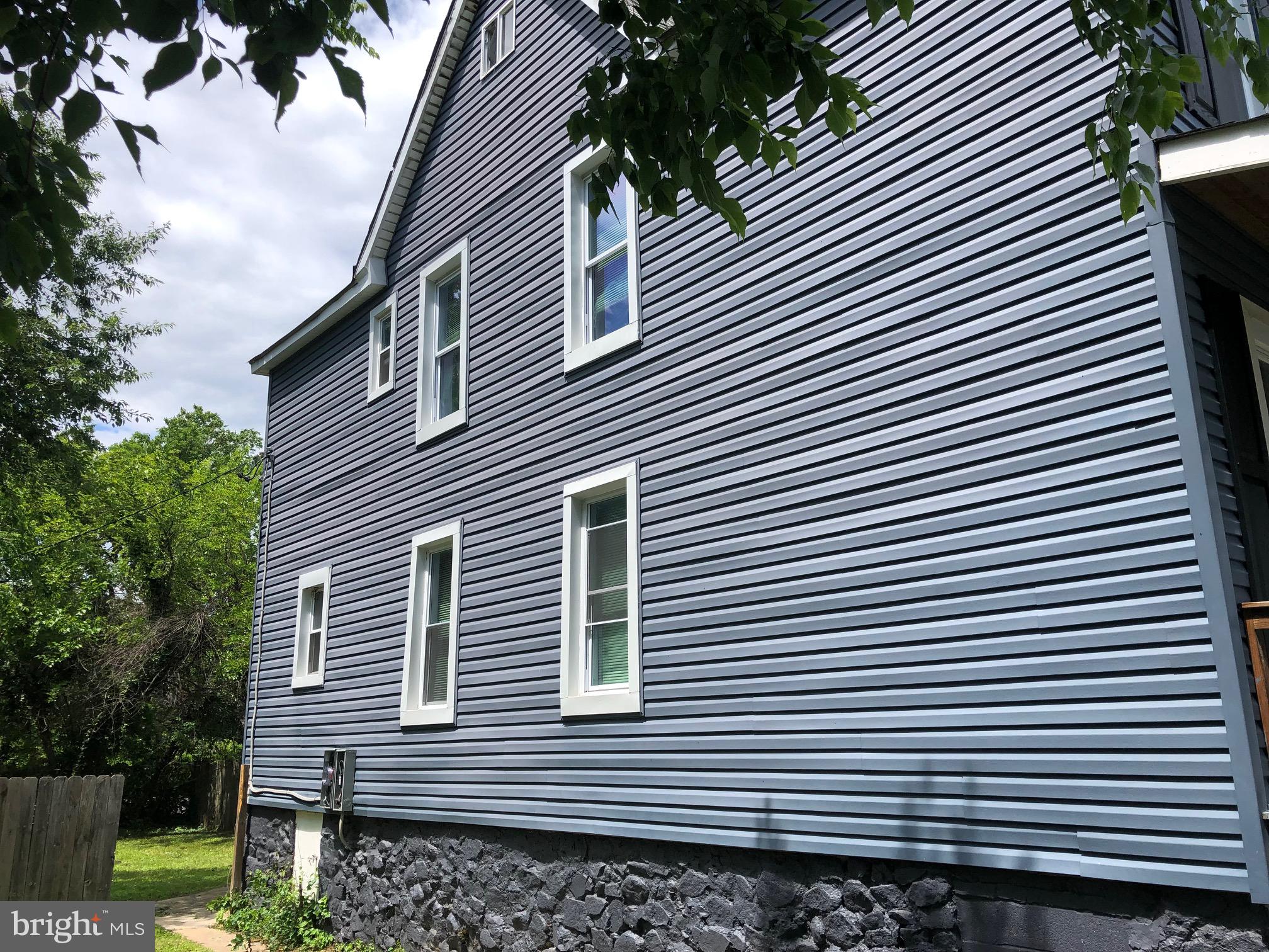 ARLINGTON - Residential