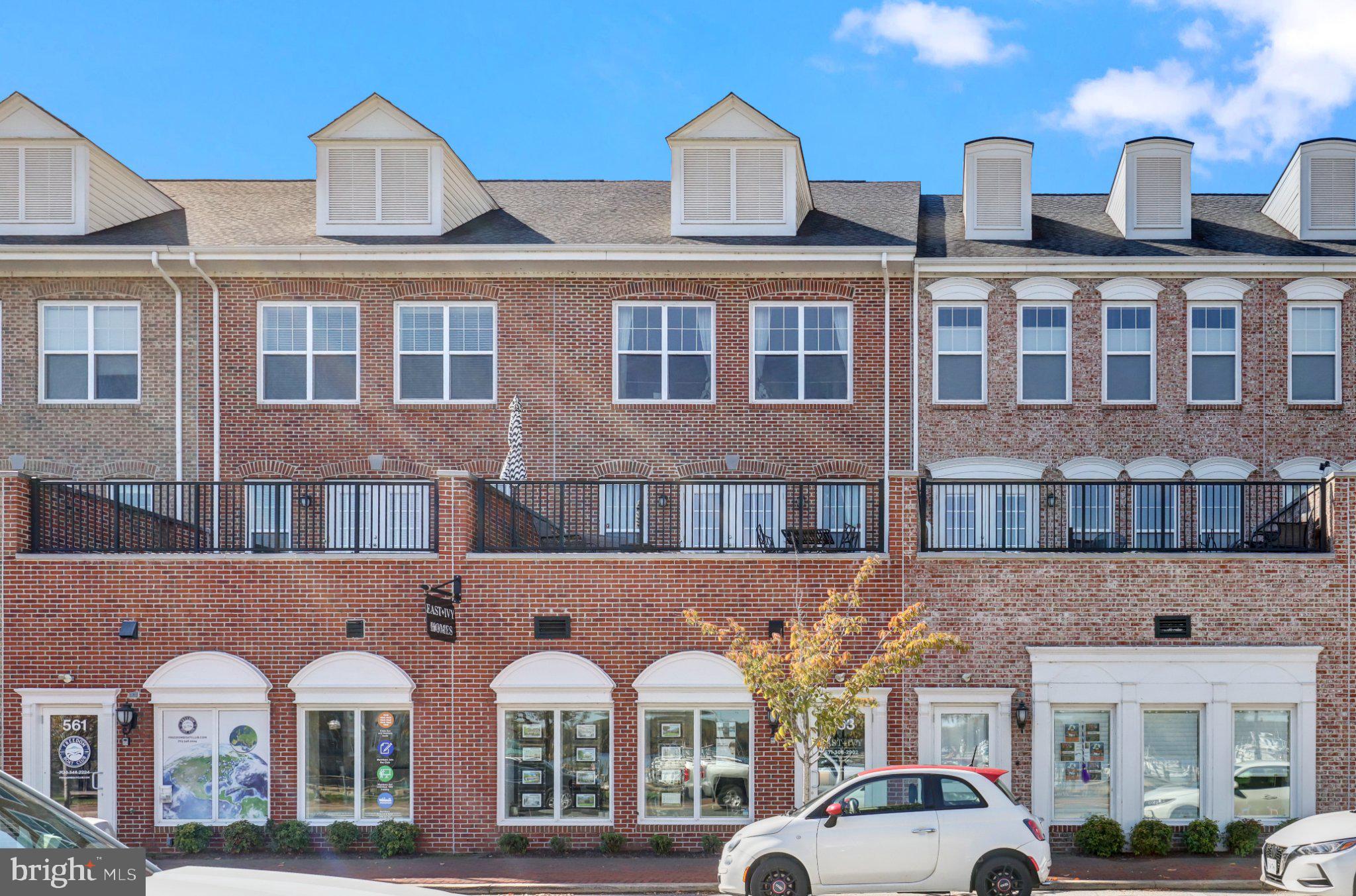 562 MARINA LANDING LANE 7