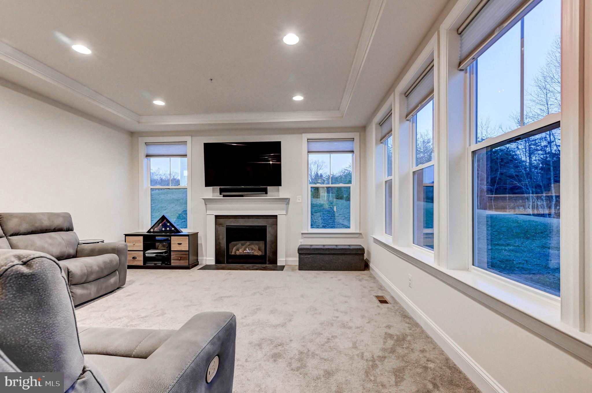 SHELLEYS FIELDS - Residential