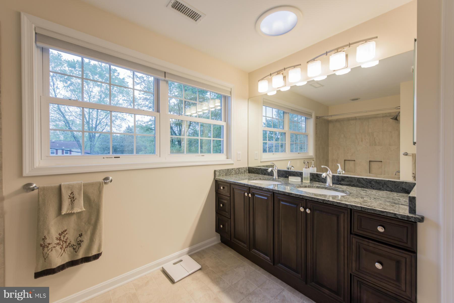 VALLEY MEDE - Residential