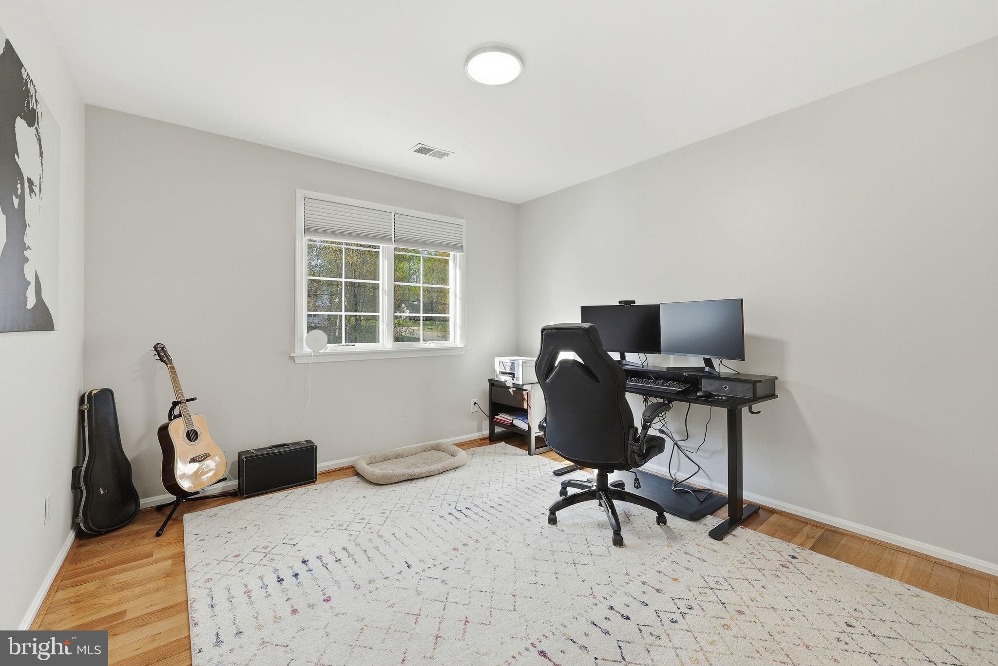 SOUTHPORT - Residential