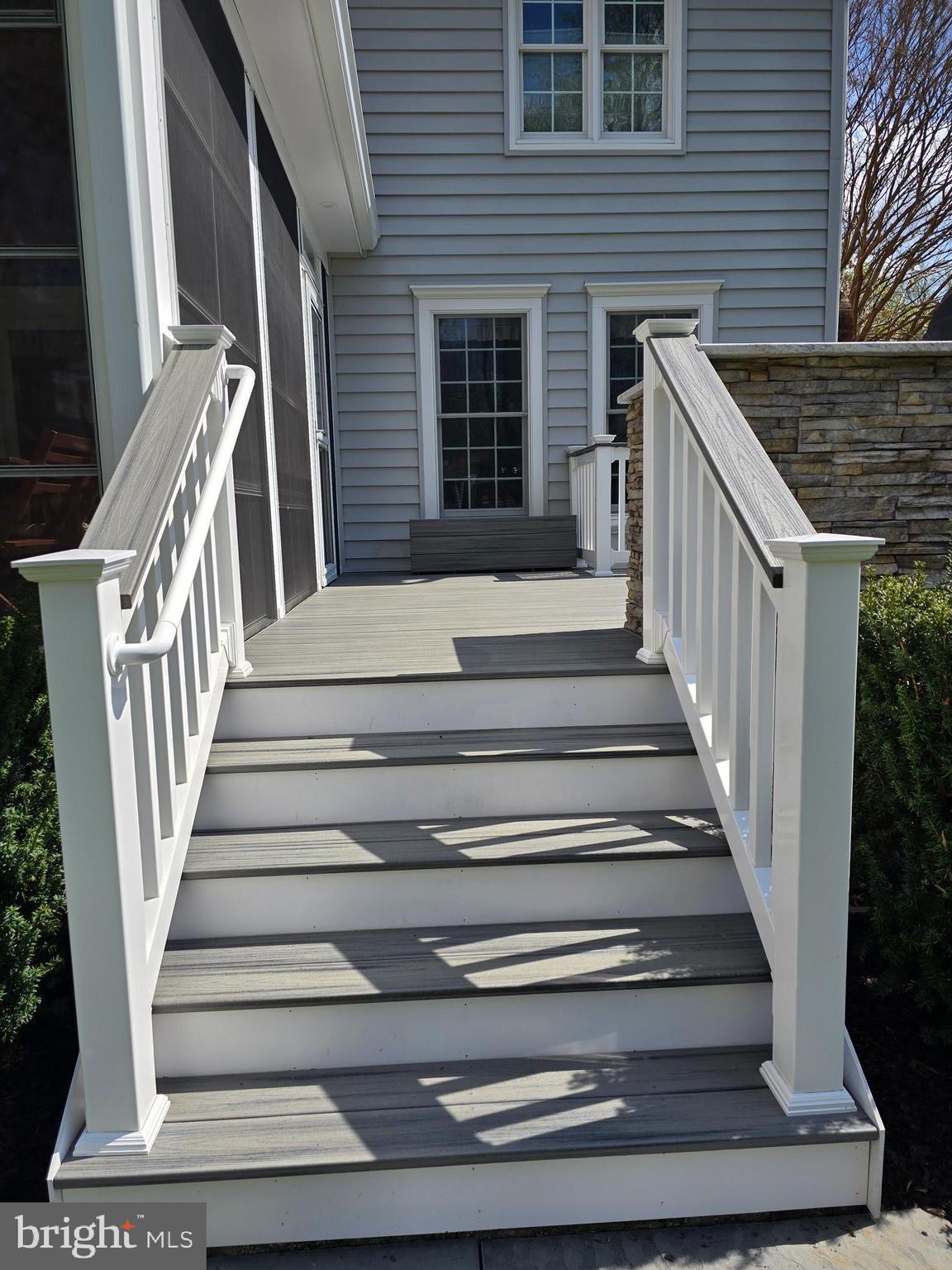 SOUTHPORT - Residential