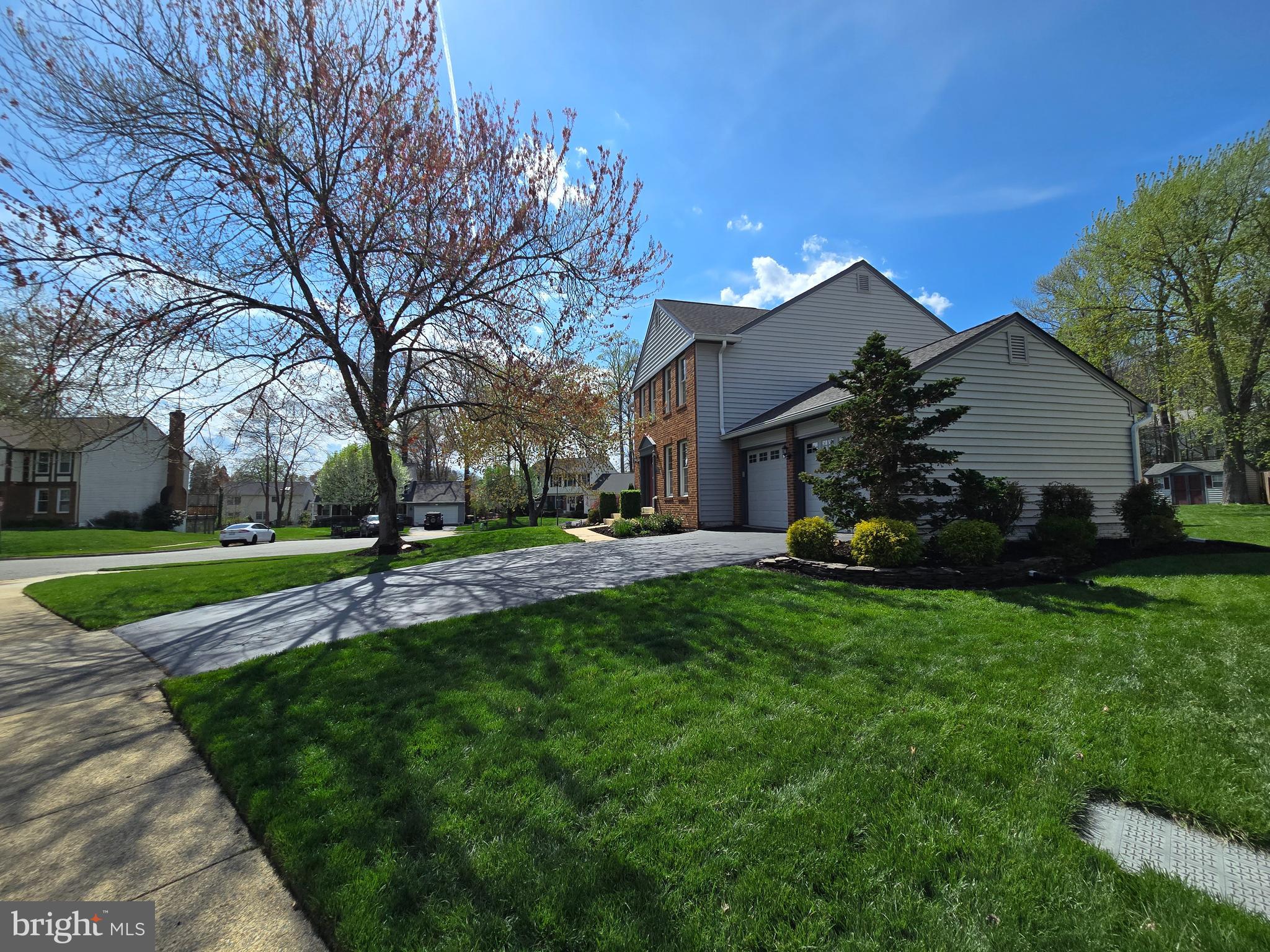 Search Homes 3 5612 KEMP LANE