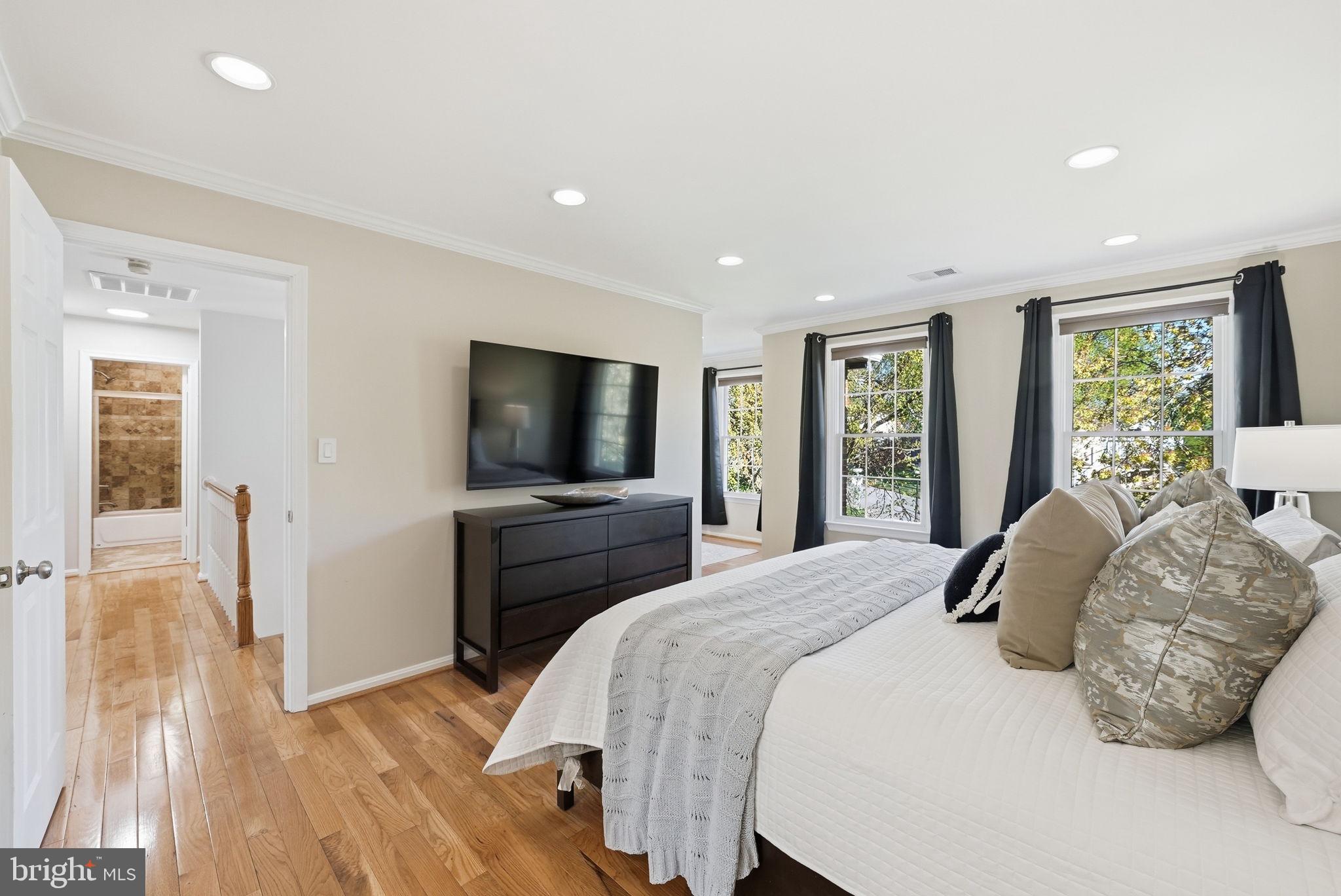 SOUTHPORT - Residential