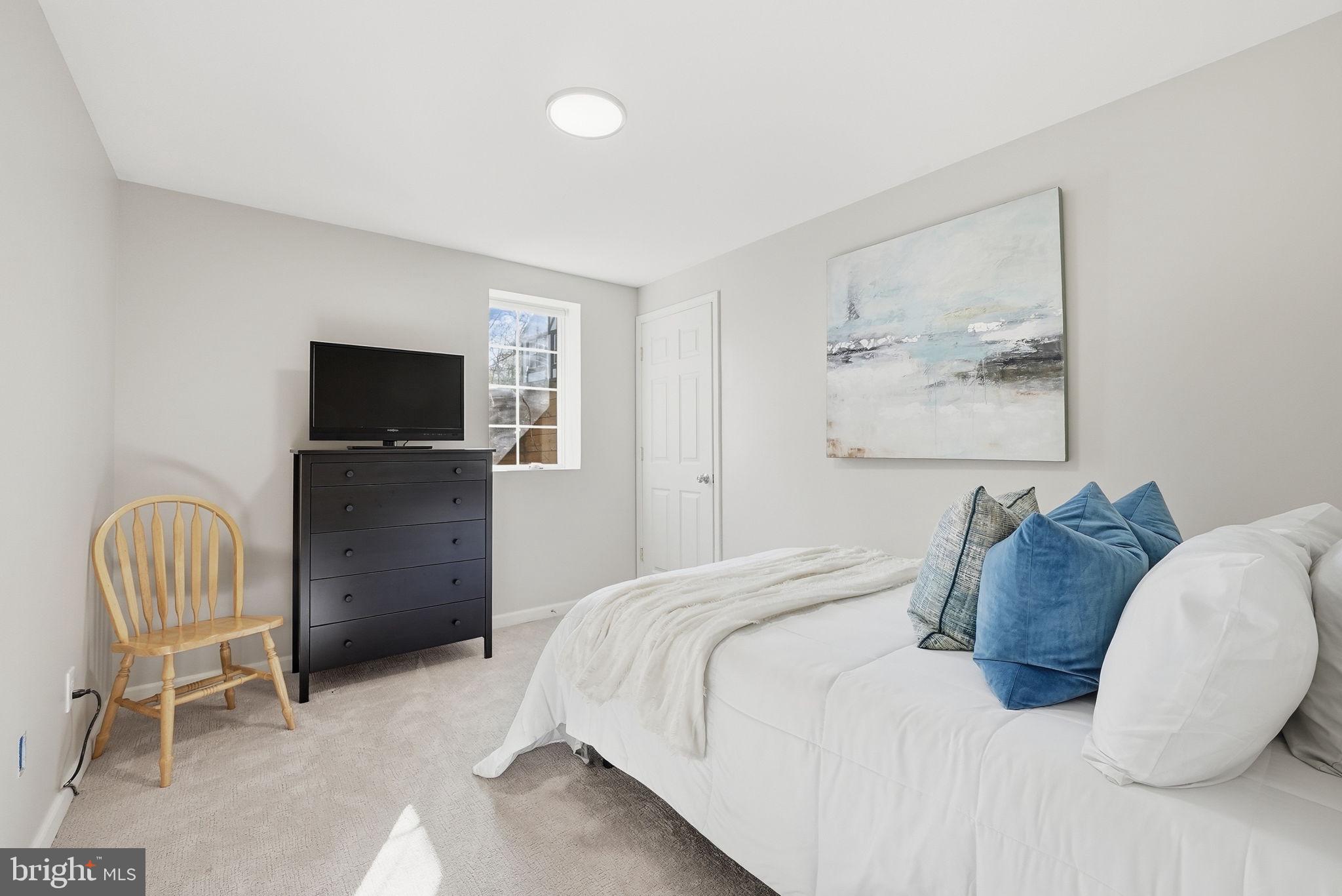 SOUTHPORT - Residential