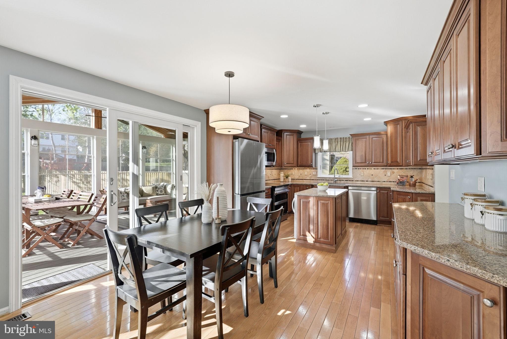 SOUTHPORT - Residential