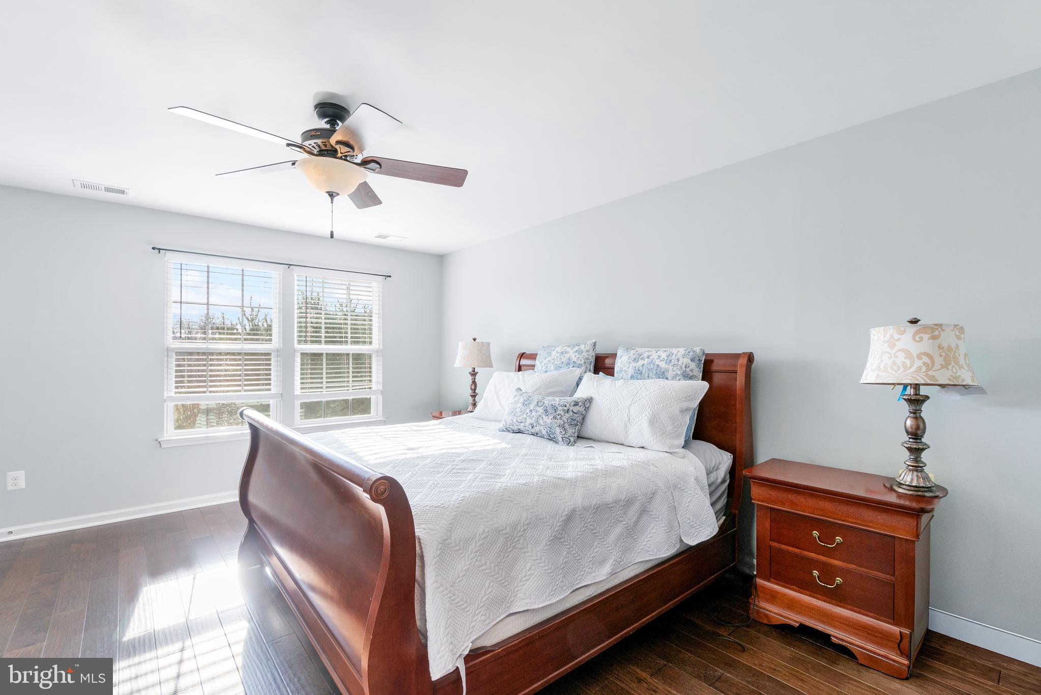 OLNEY SPRINGS - Residential