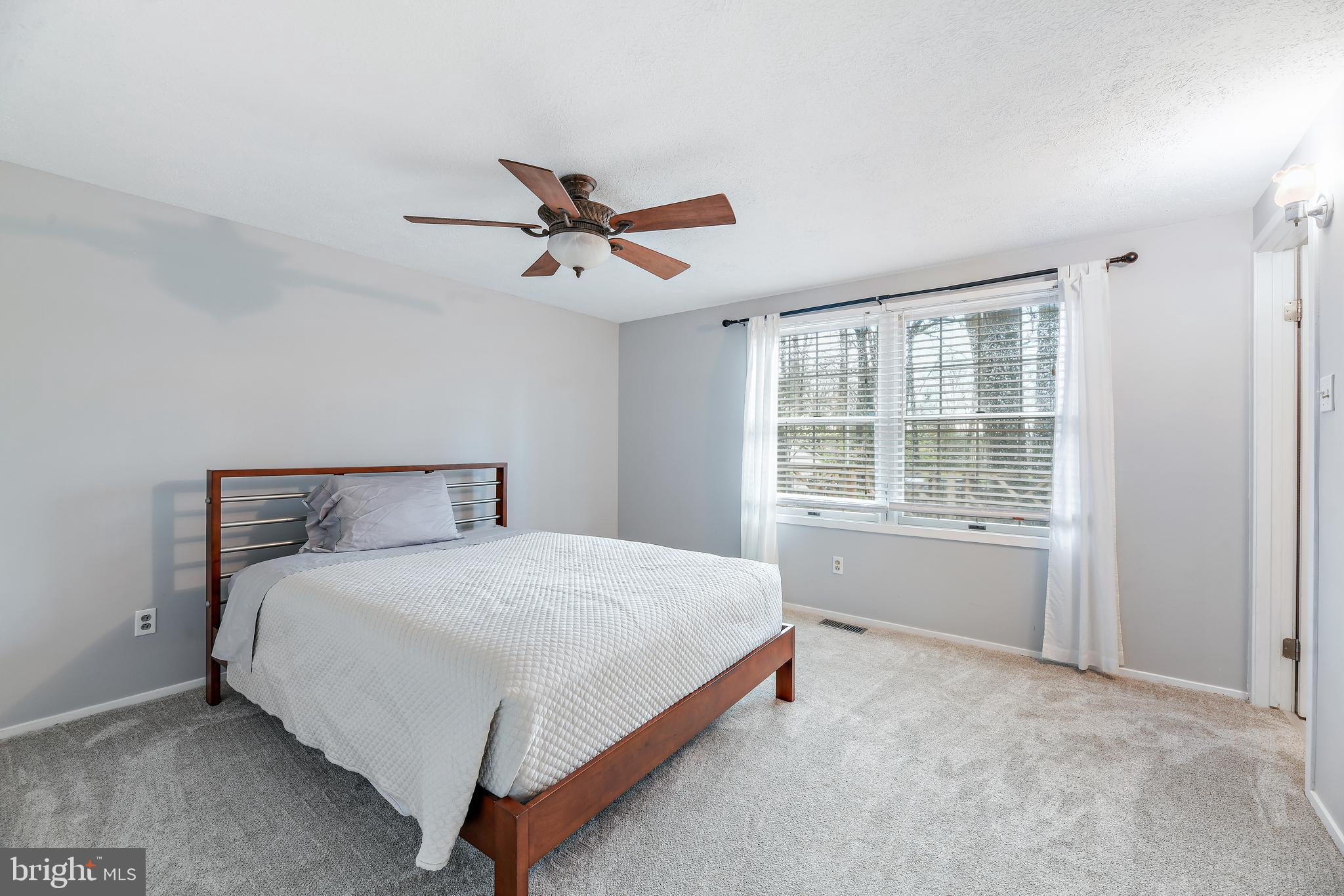 ACADEMY ACRES - Residential