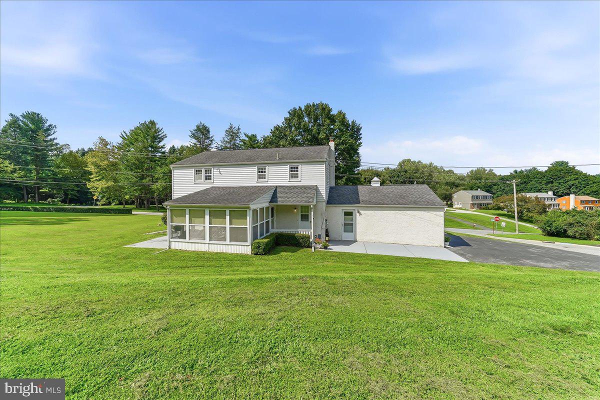 1344 SHERWOOD DRIVE