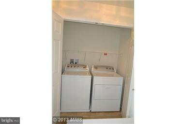 AMBERLEA AT SOUTH RIDING - Residential Lease