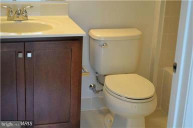 AMBERLEA AT SOUTH RIDING - Residential Lease