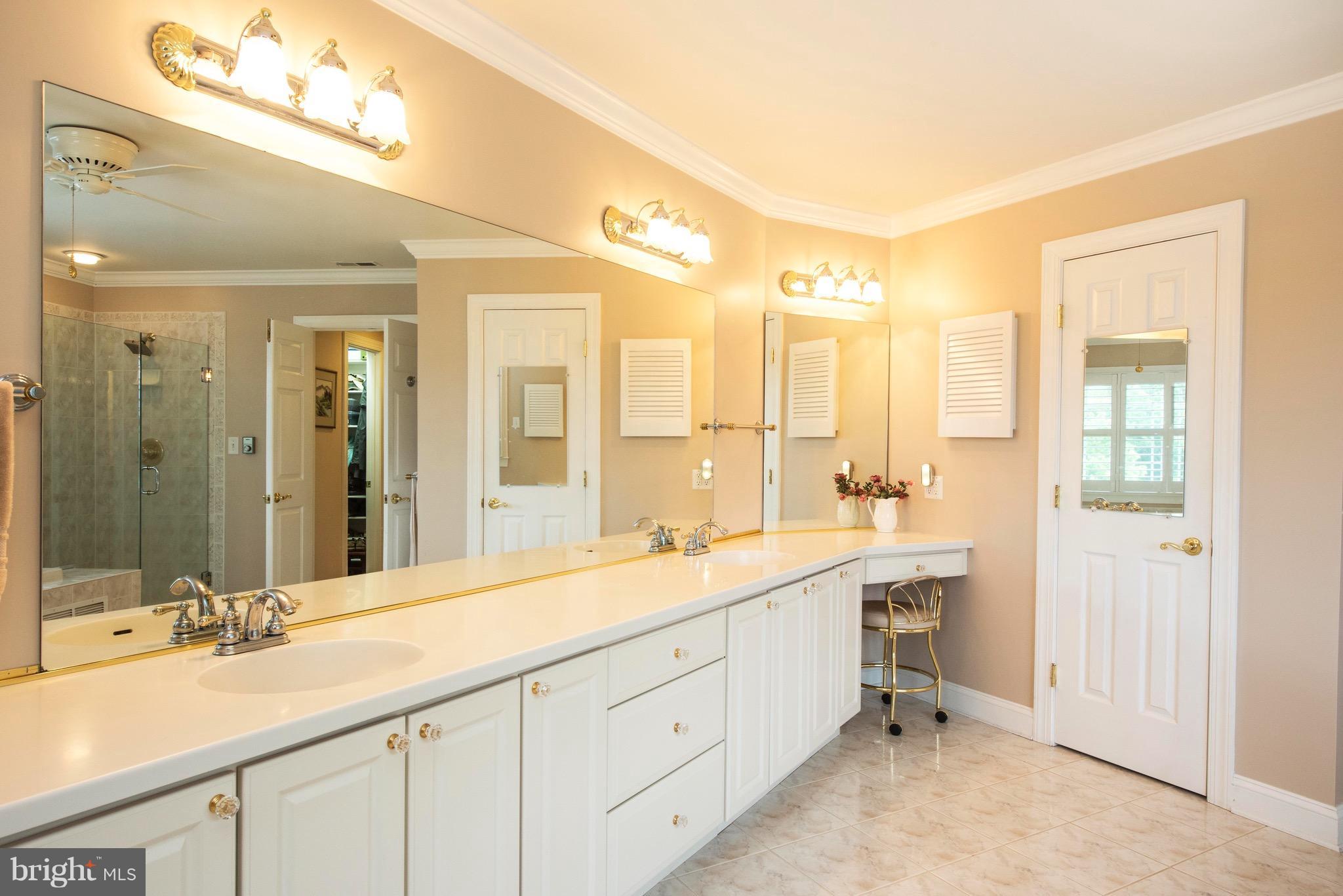 CLUBHOUSE ESTATES - Residential