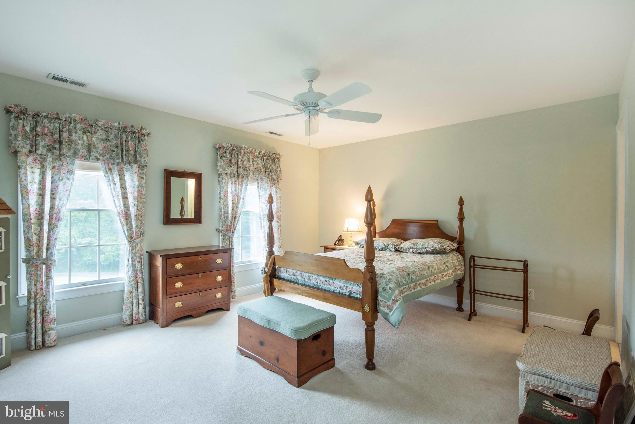 CLUBHOUSE ESTATES - Residential