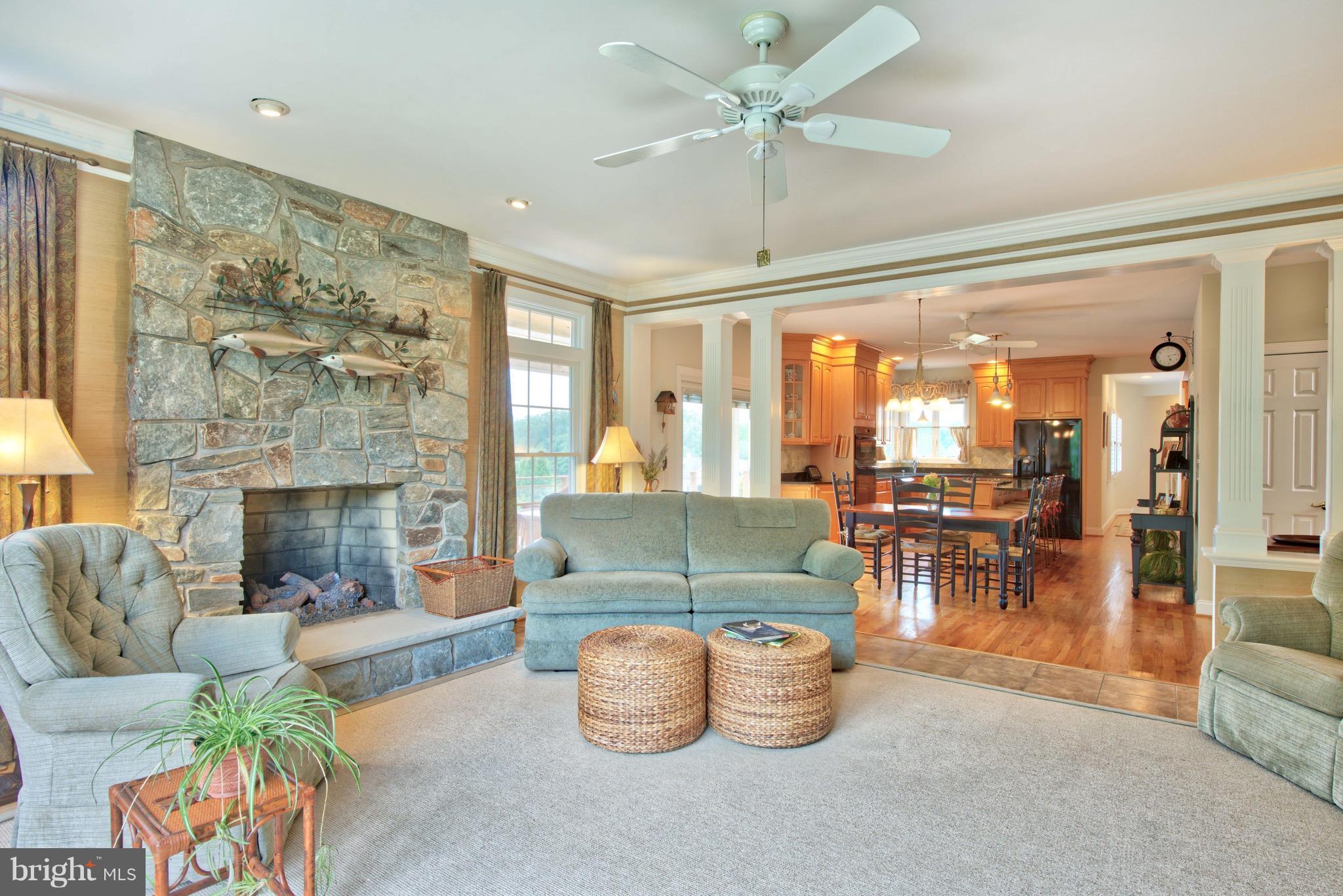 CLUBHOUSE ESTATES - Residential