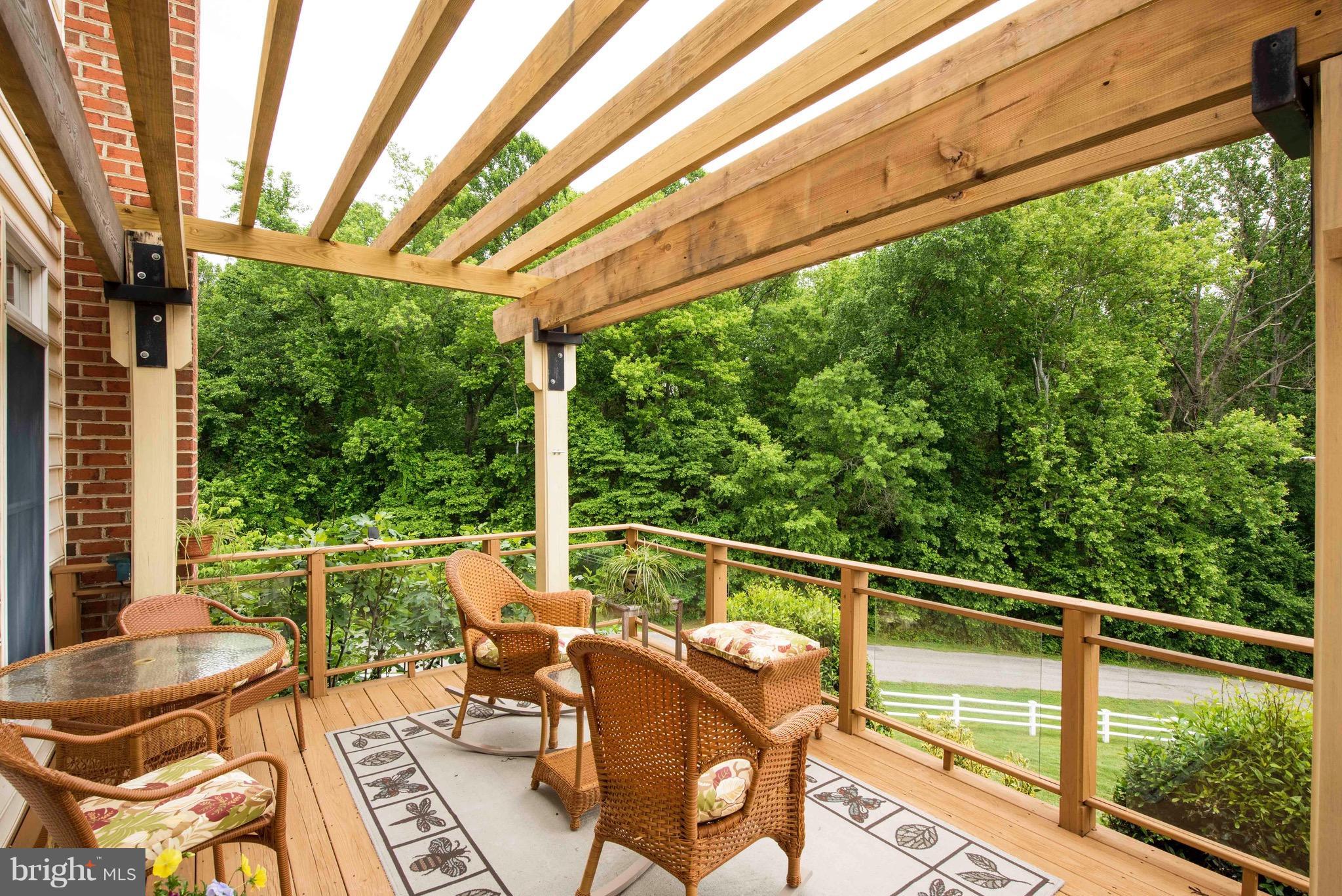 CLUBHOUSE ESTATES - Residential