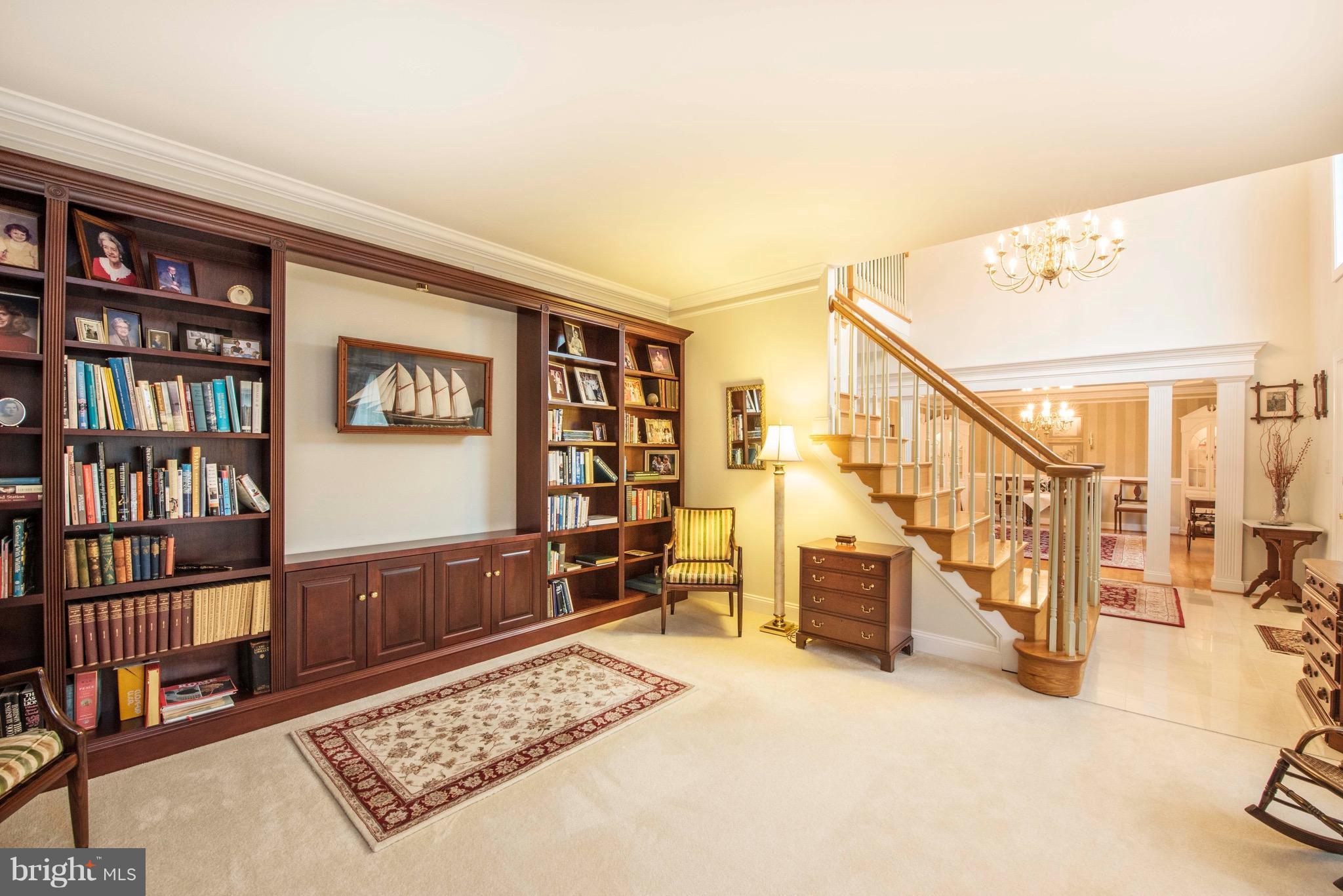 CLUBHOUSE ESTATES - Residential