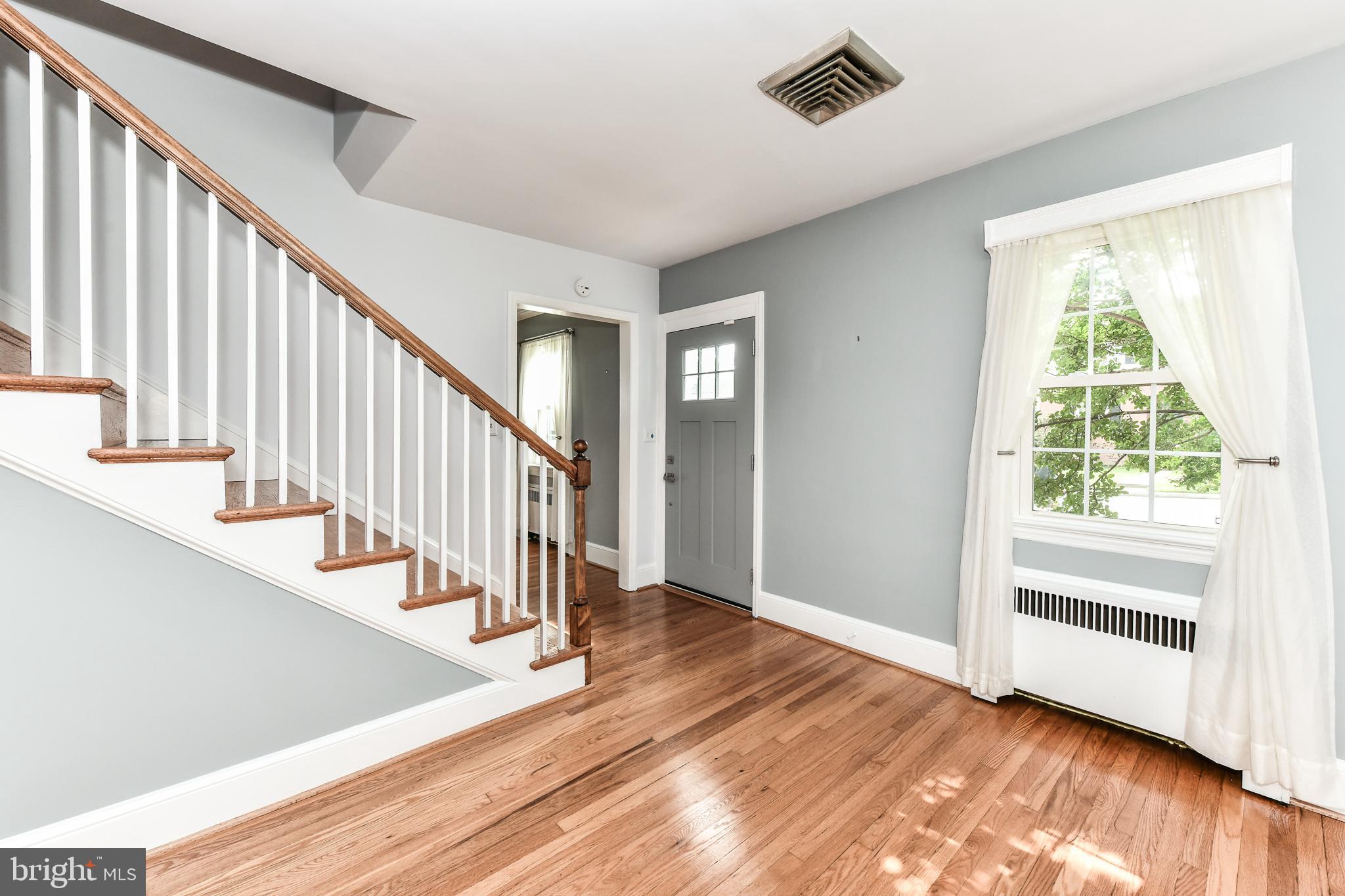 ADDISON HEIGHTS - Residential Lease