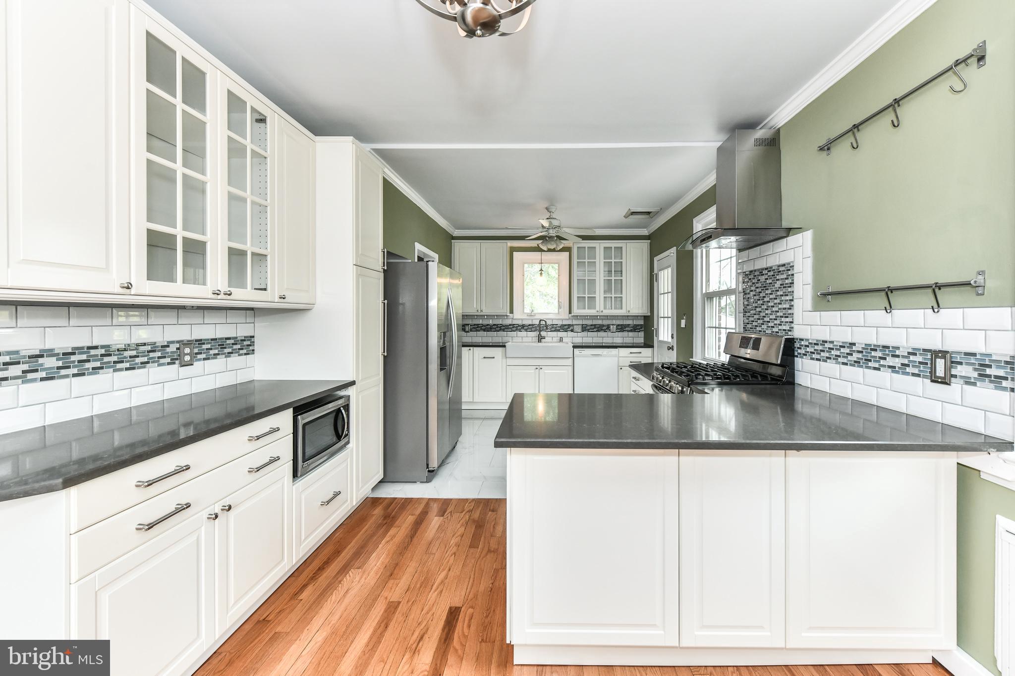 ADDISON HEIGHTS - Residential Lease