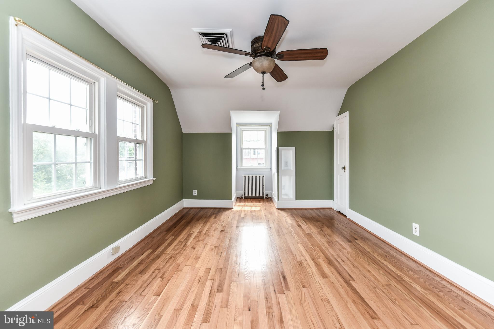 ADDISON HEIGHTS - Residential Lease