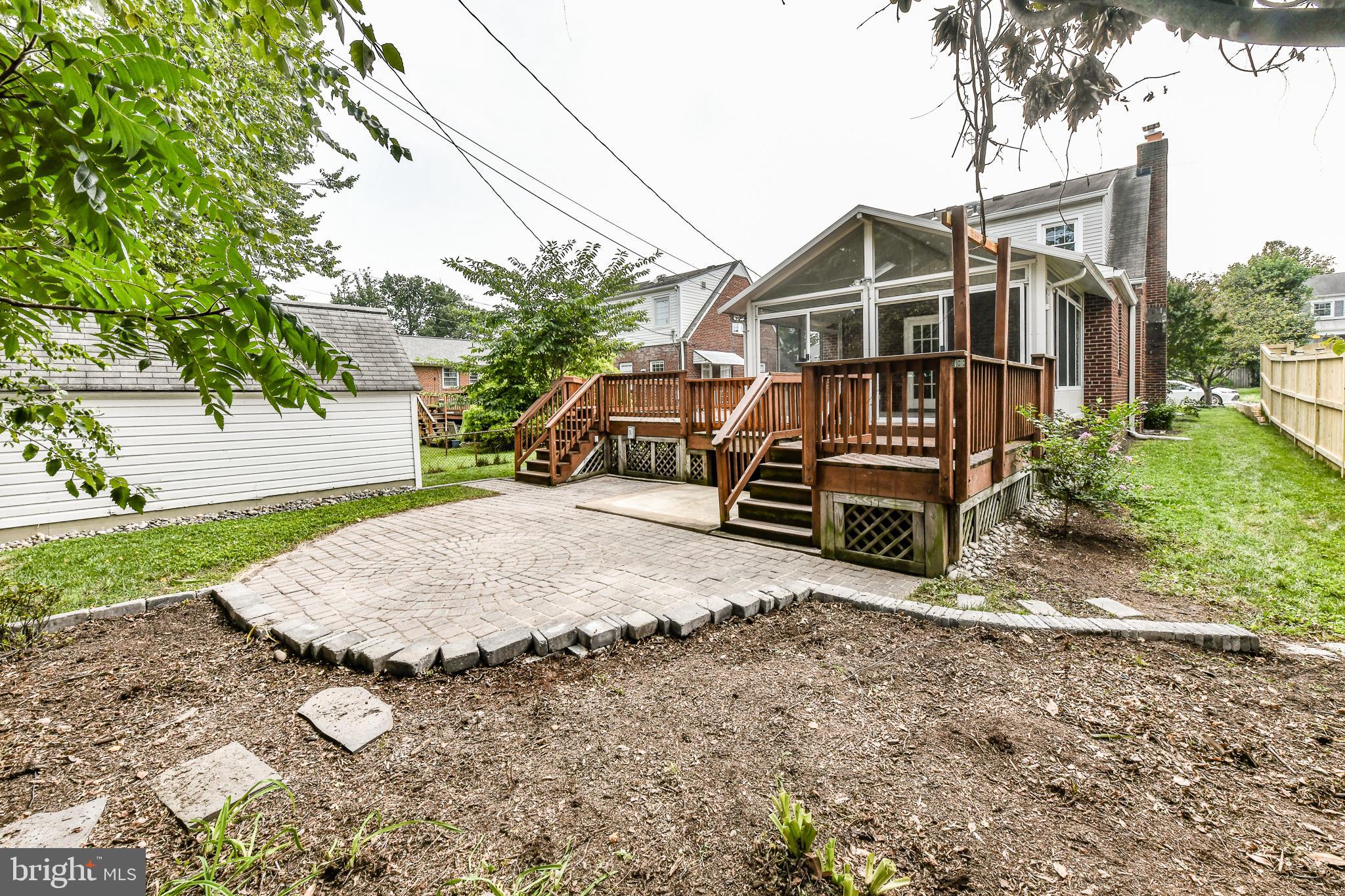 ADDISON HEIGHTS - Residential Lease