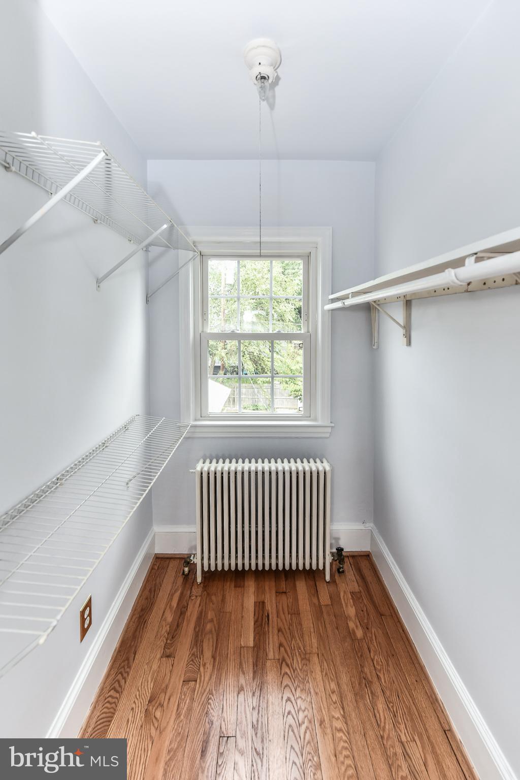 ADDISON HEIGHTS - Residential Lease