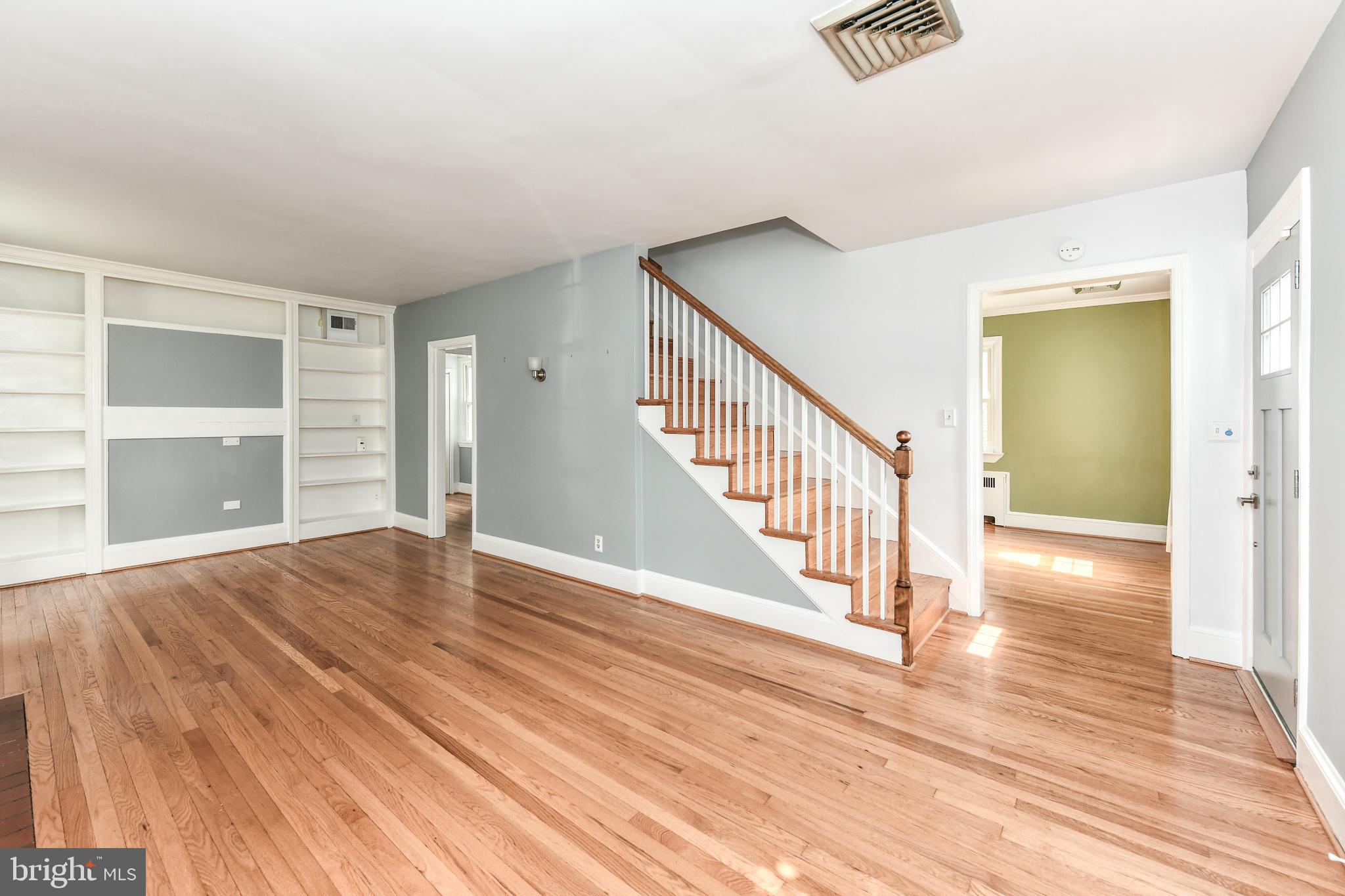 ADDISON HEIGHTS - Residential Lease