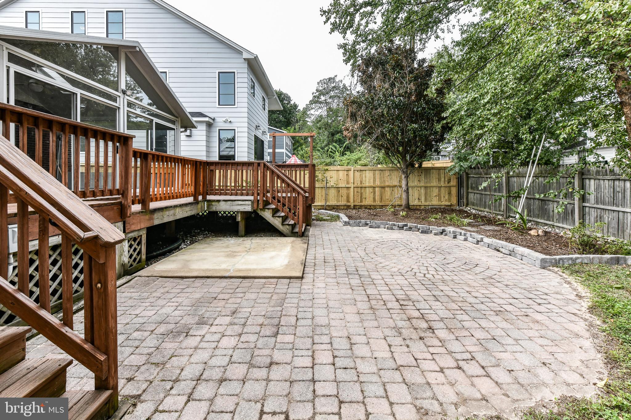 ADDISON HEIGHTS - Residential Lease