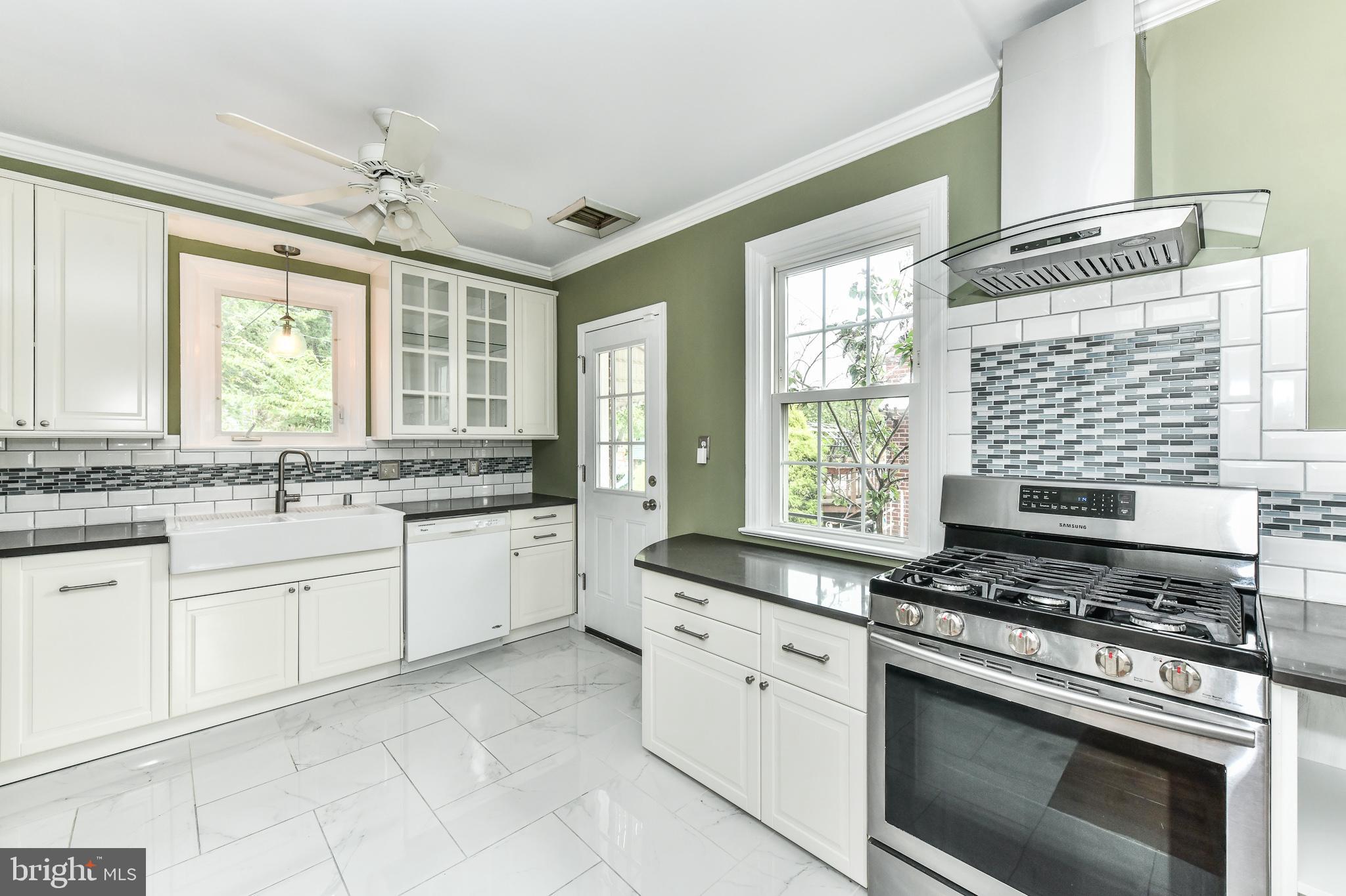 ADDISON HEIGHTS - Residential Lease