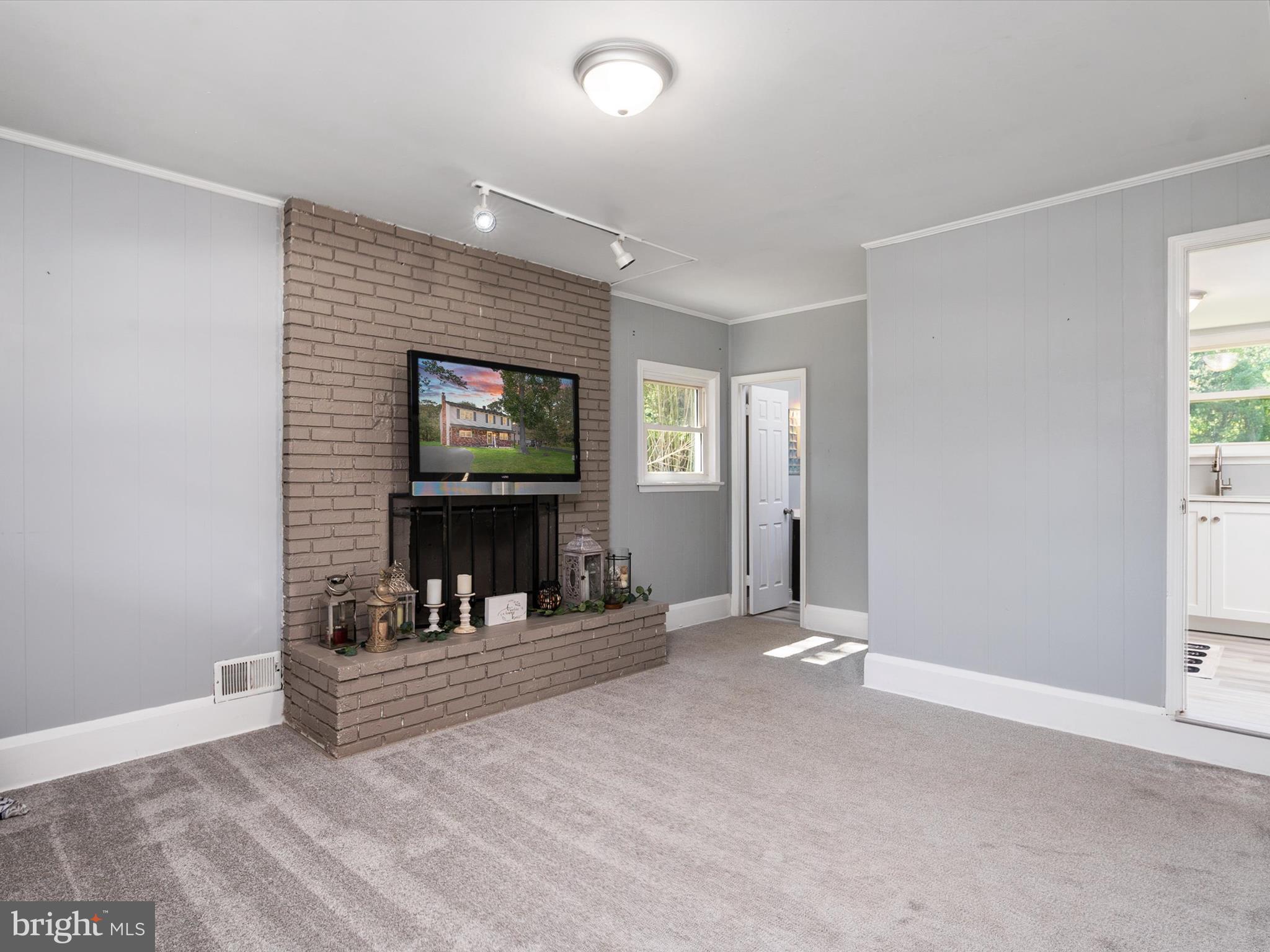 CHELSEA BEACH - Residential