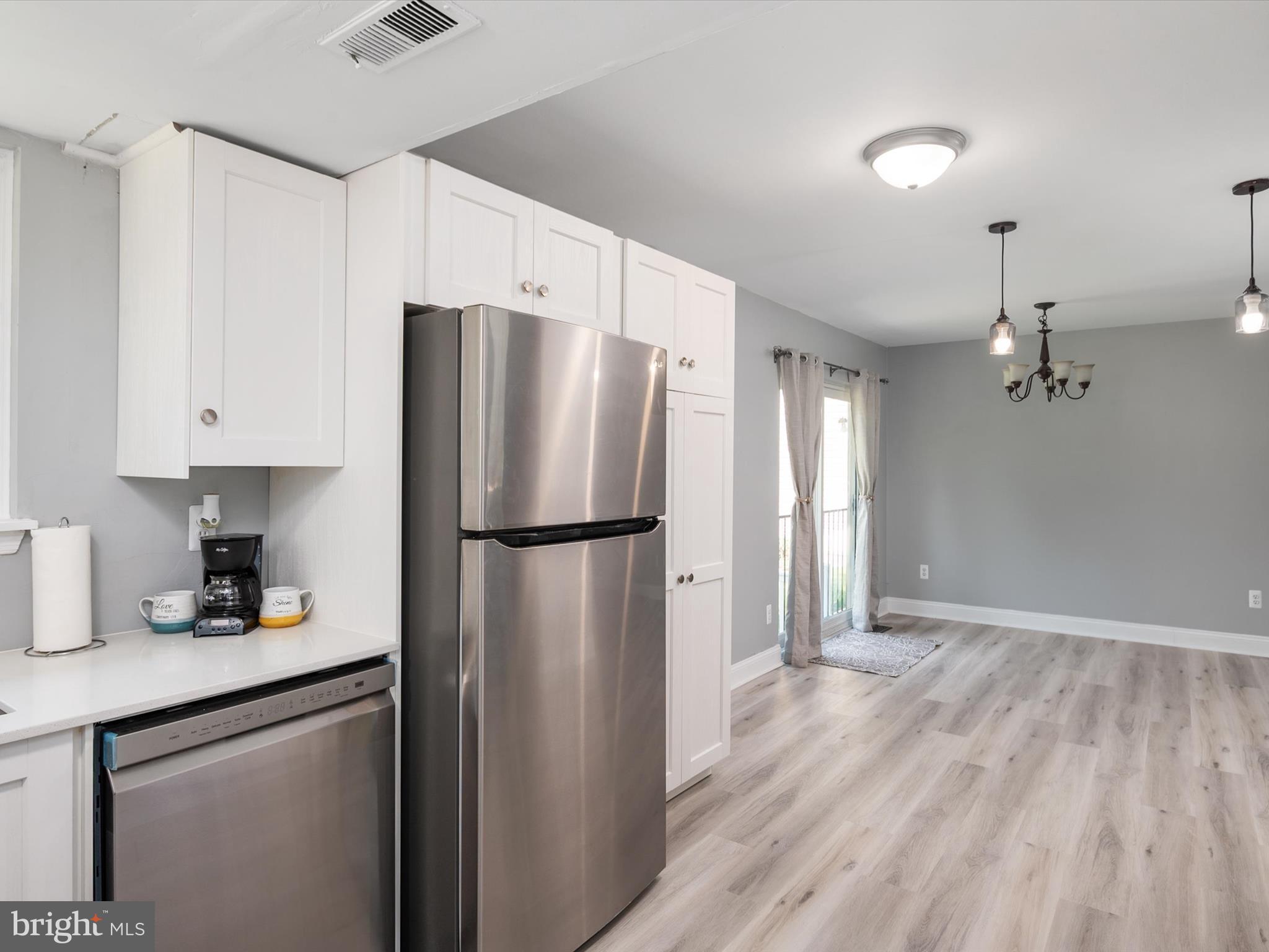 CHELSEA BEACH - Residential