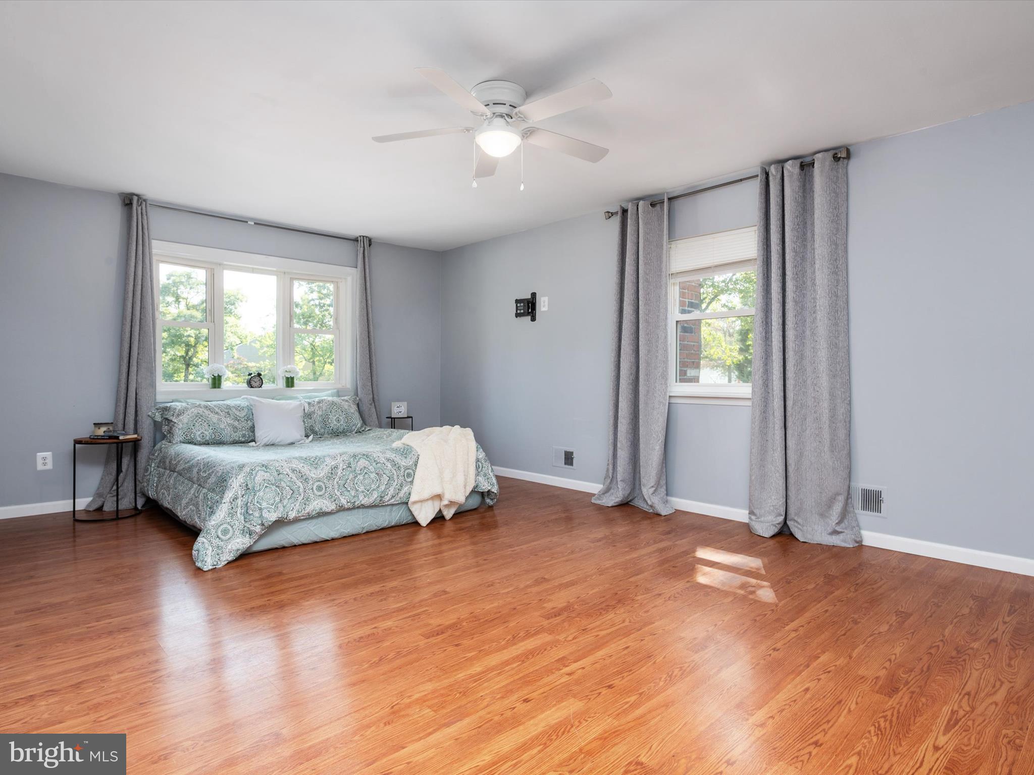 CHELSEA BEACH - Residential