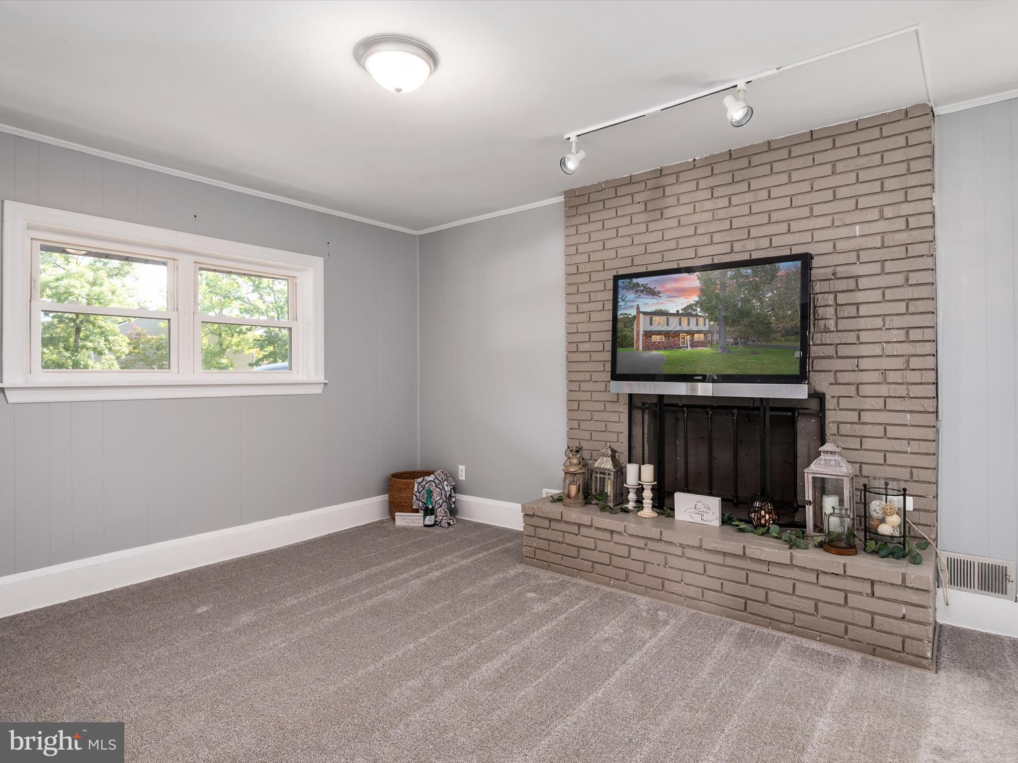 CHELSEA BEACH - Residential