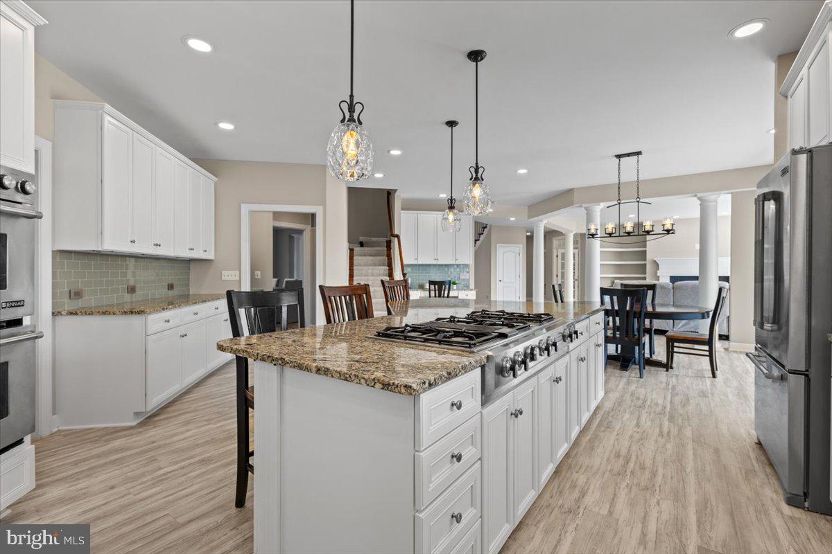 RED CEDAR WEST - Residential