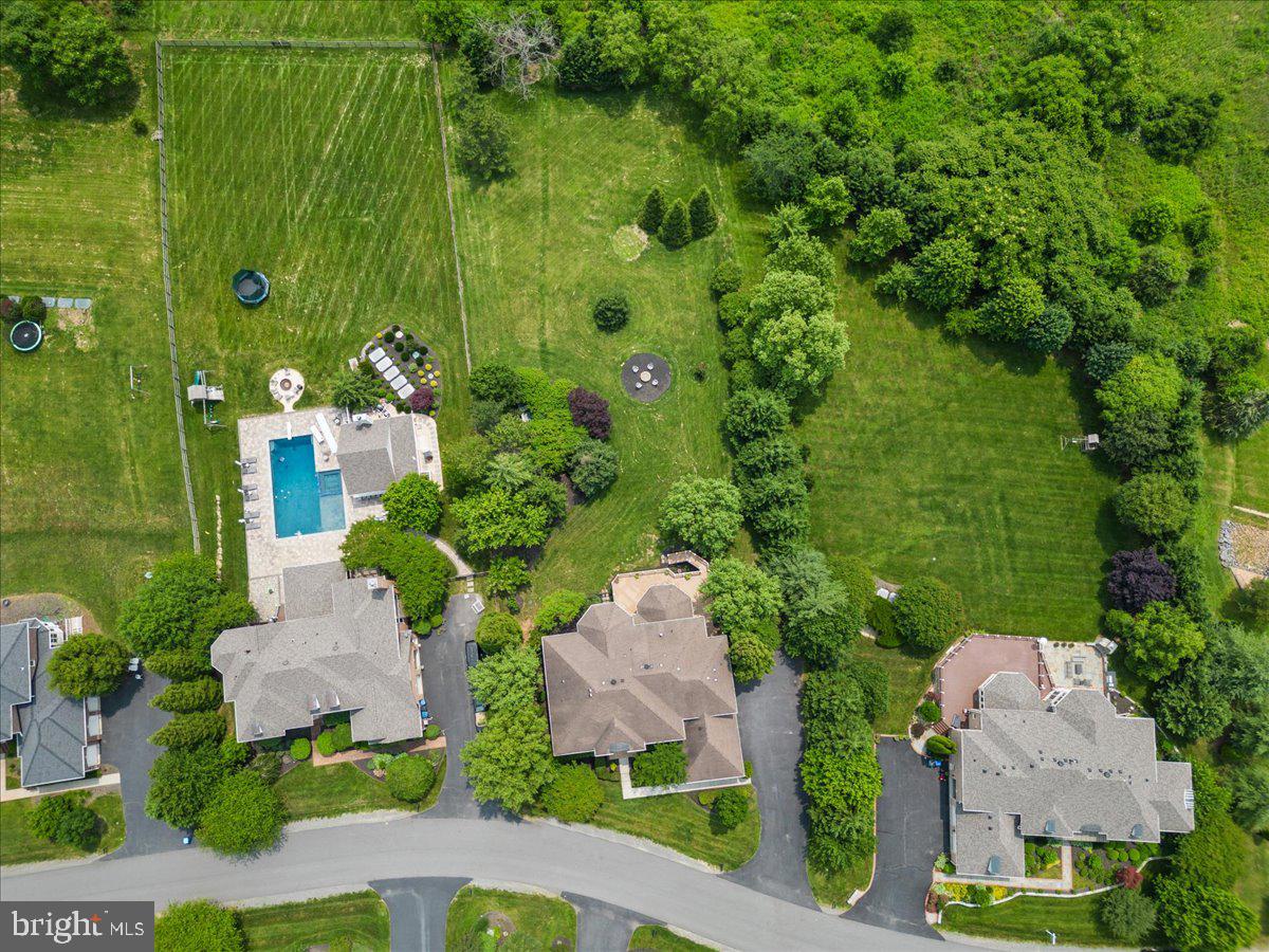 RED CEDAR WEST - Residential