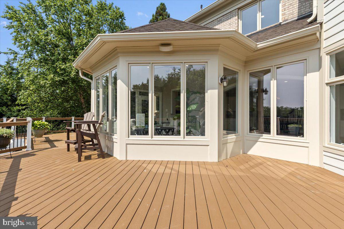 RED CEDAR WEST - Residential