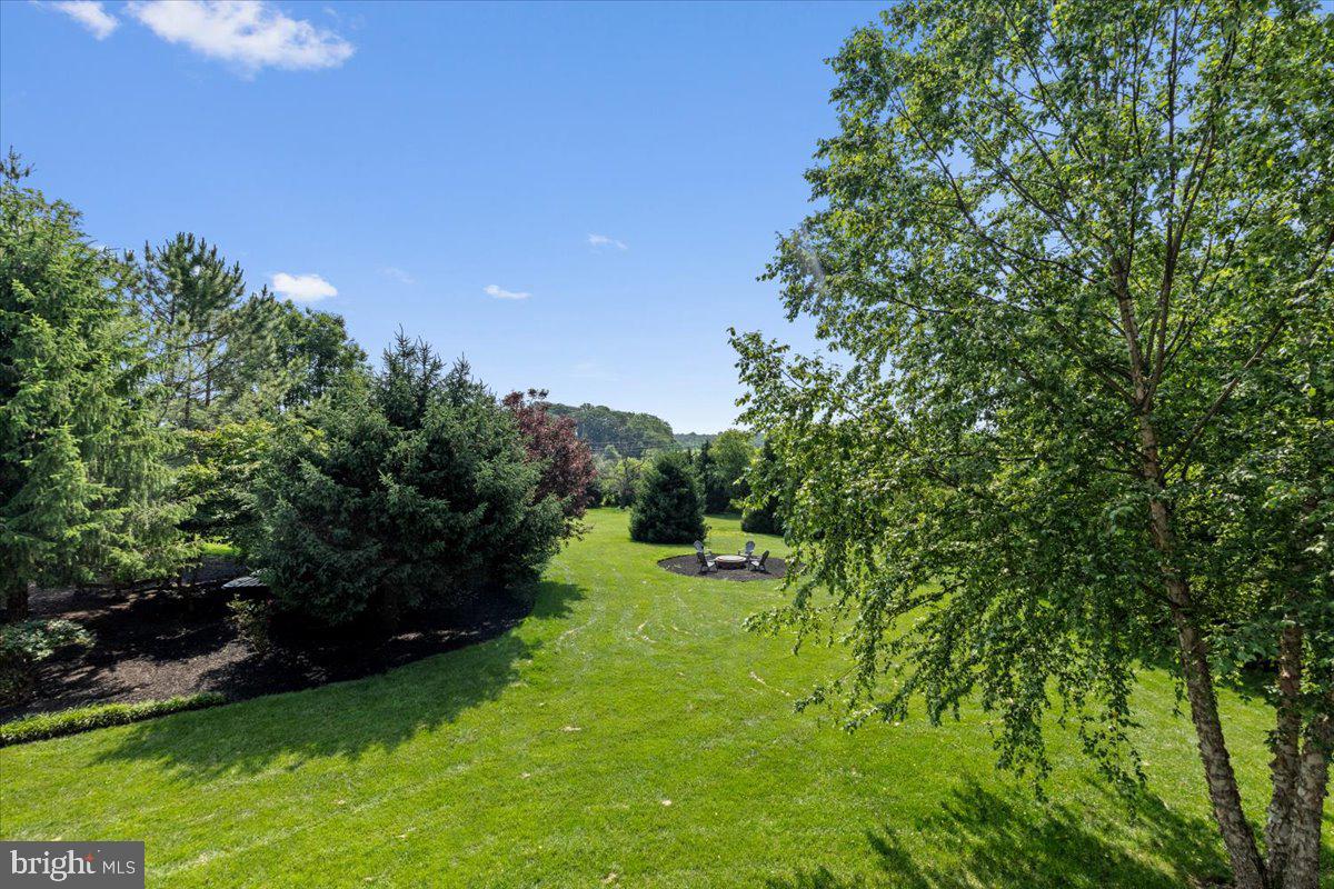 RED CEDAR WEST - Residential