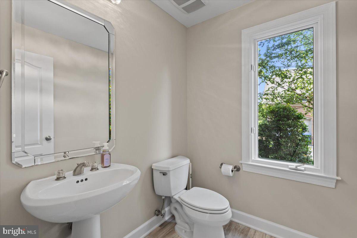 RED CEDAR WEST - Residential