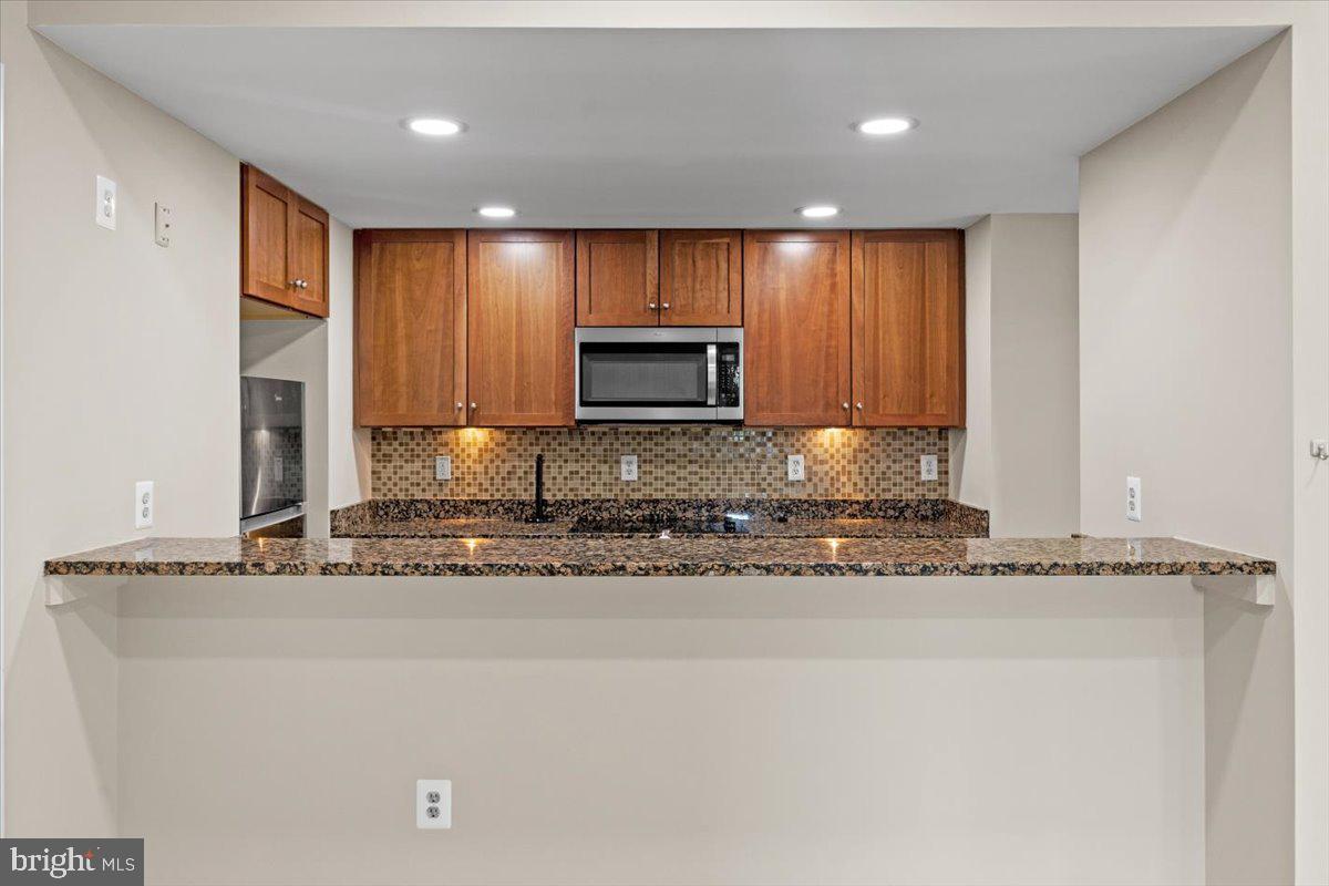 RED CEDAR WEST - Residential